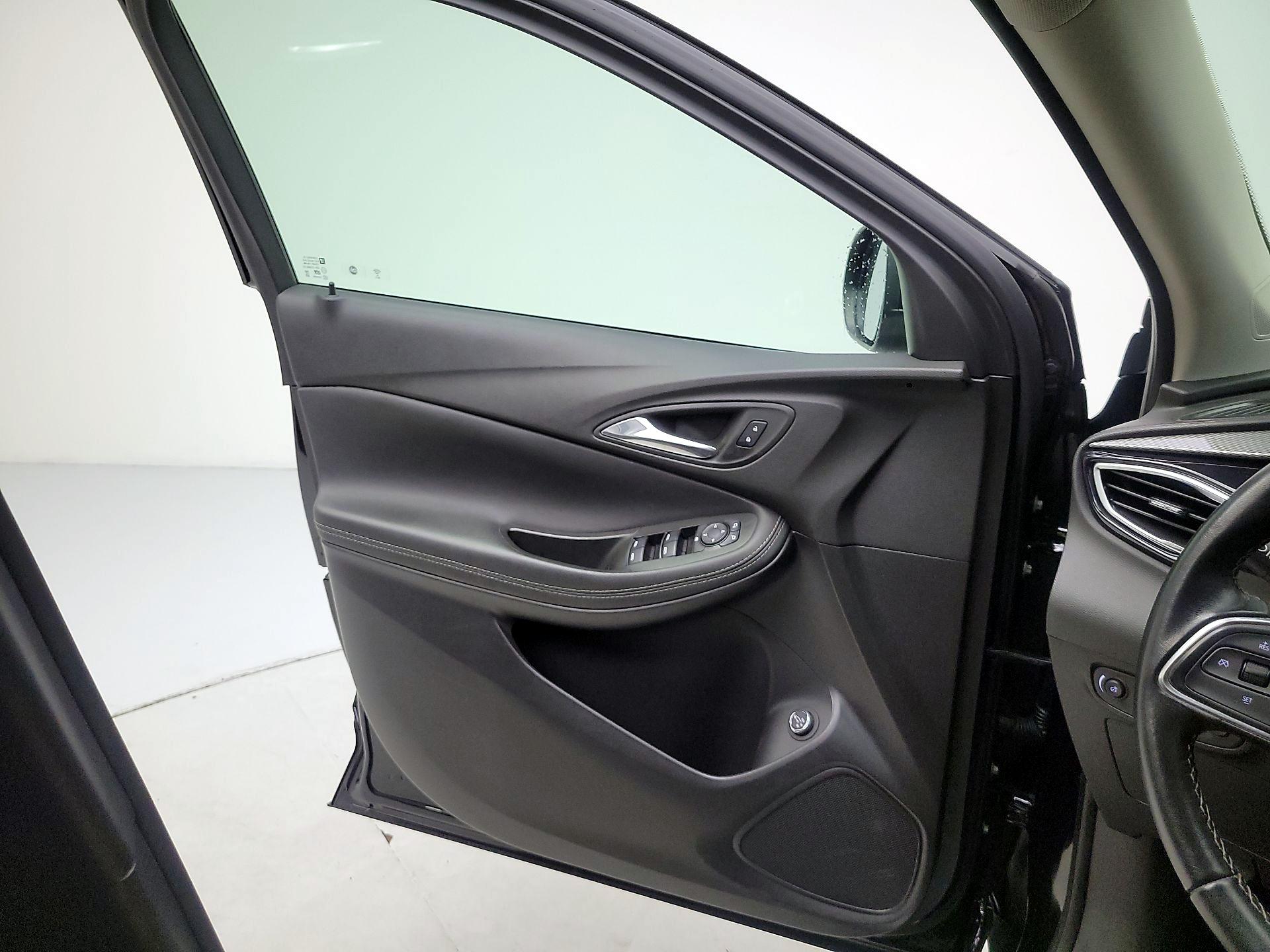 Thumbnail: 2021 Buick Encore GX - 12