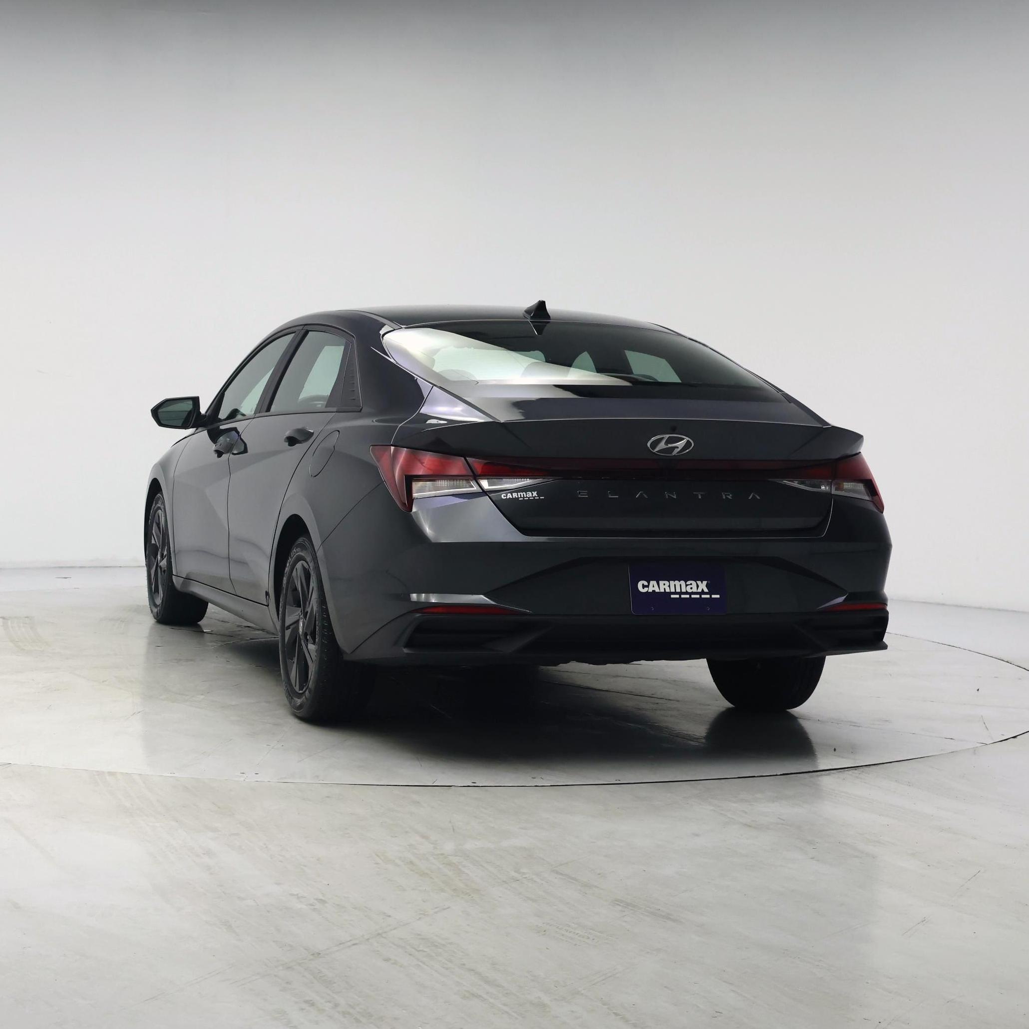 Thumbnail: 2023 Hyundai Elantra - 6