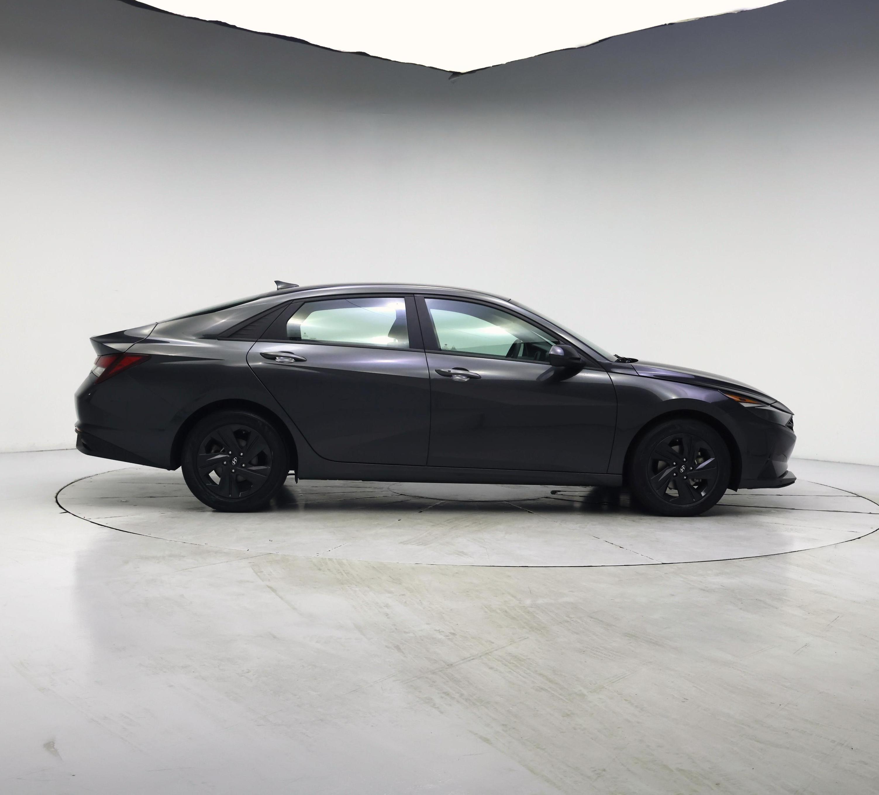 Thumbnail: 2023 Hyundai Elantra - 7