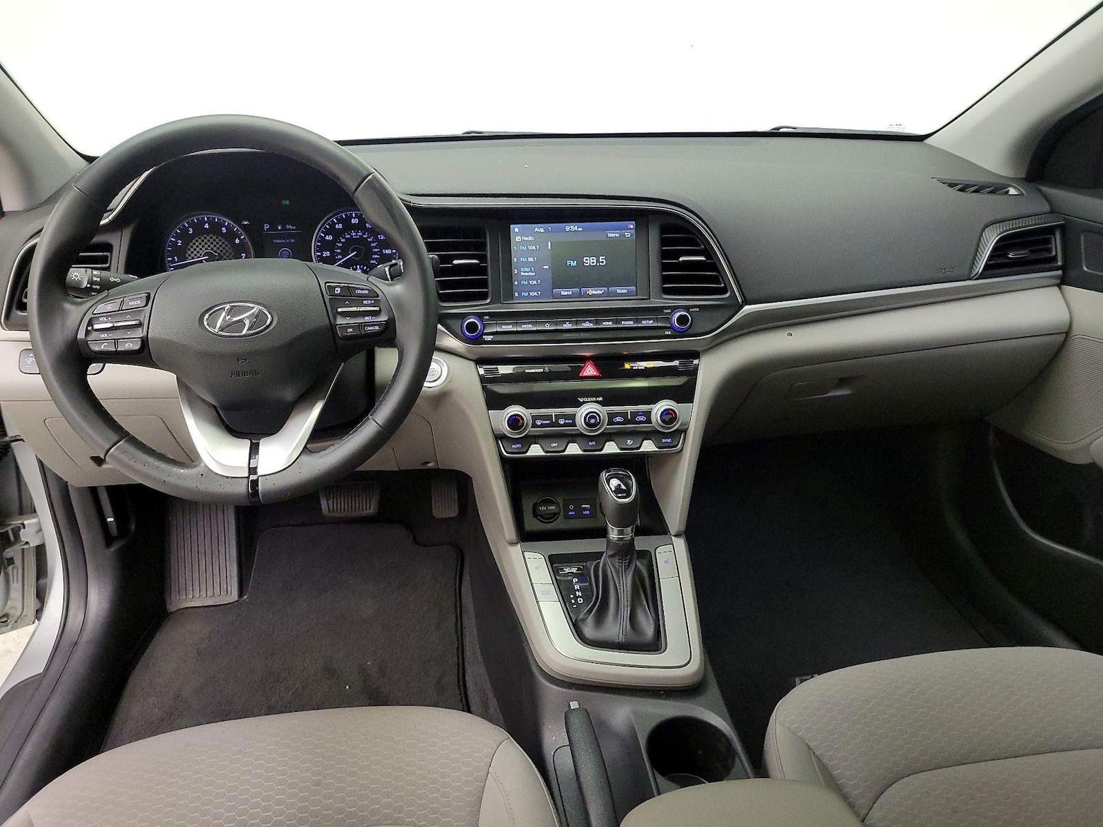 2020 Hyundai Elantra Value Edition - Photo 10