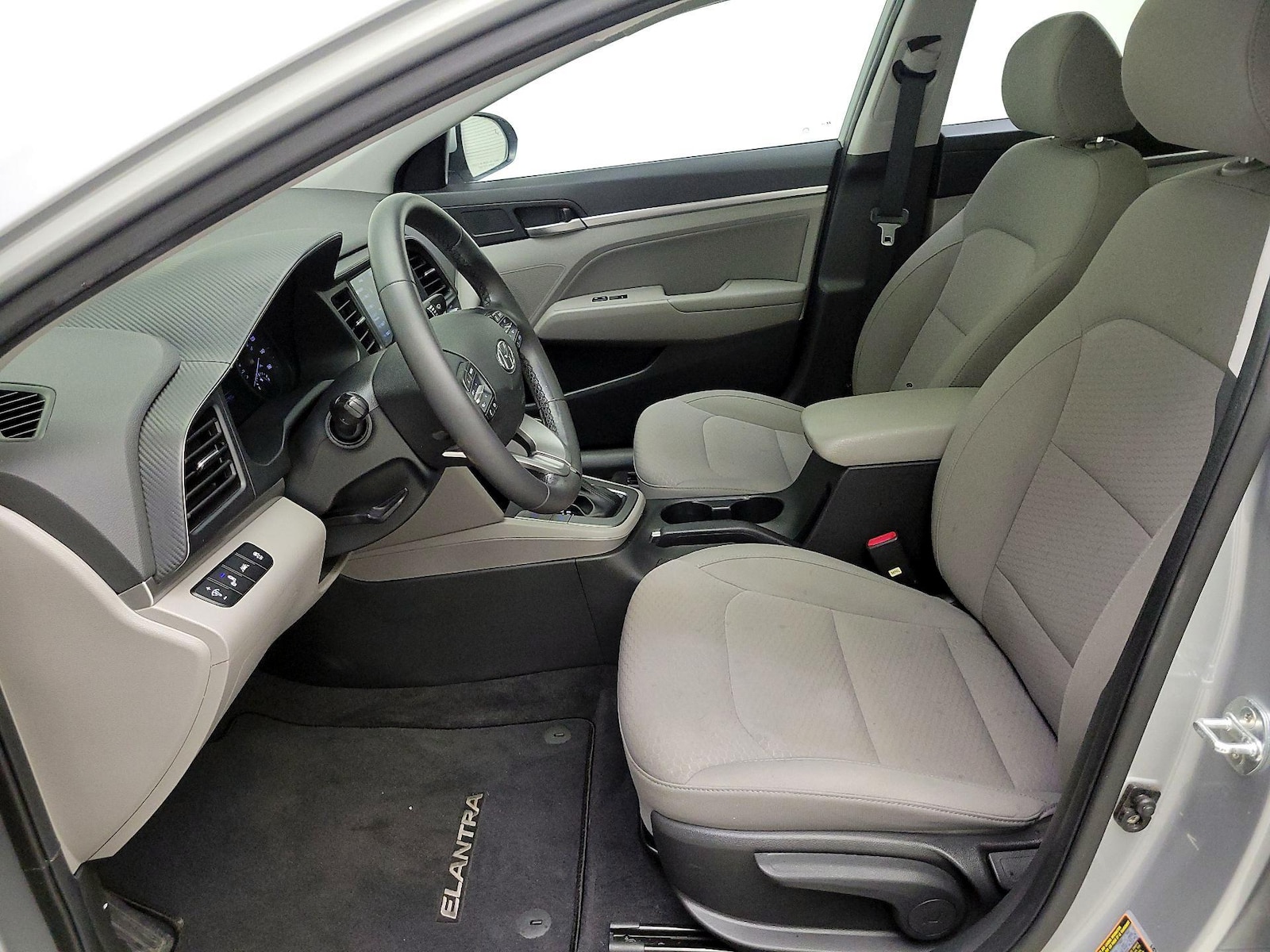 2020 Hyundai Elantra Value Edition - Photo 12
