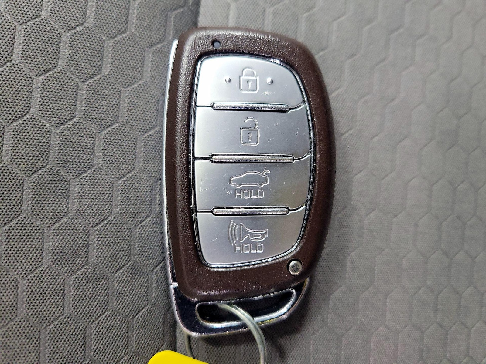 2020 Hyundai Elantra Value Edition - Photo 24