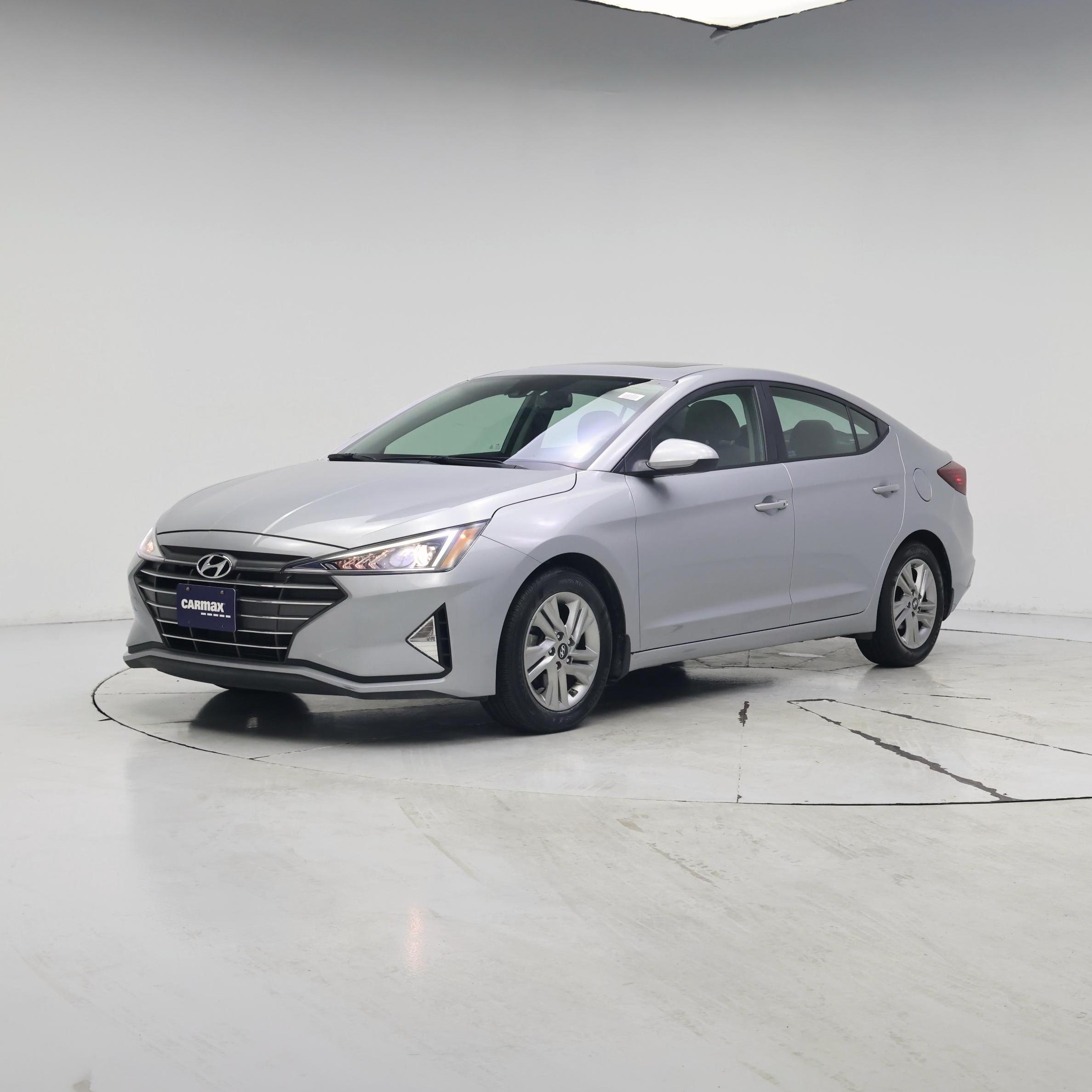 Thumbnail: 2020 Hyundai Elantra - 4