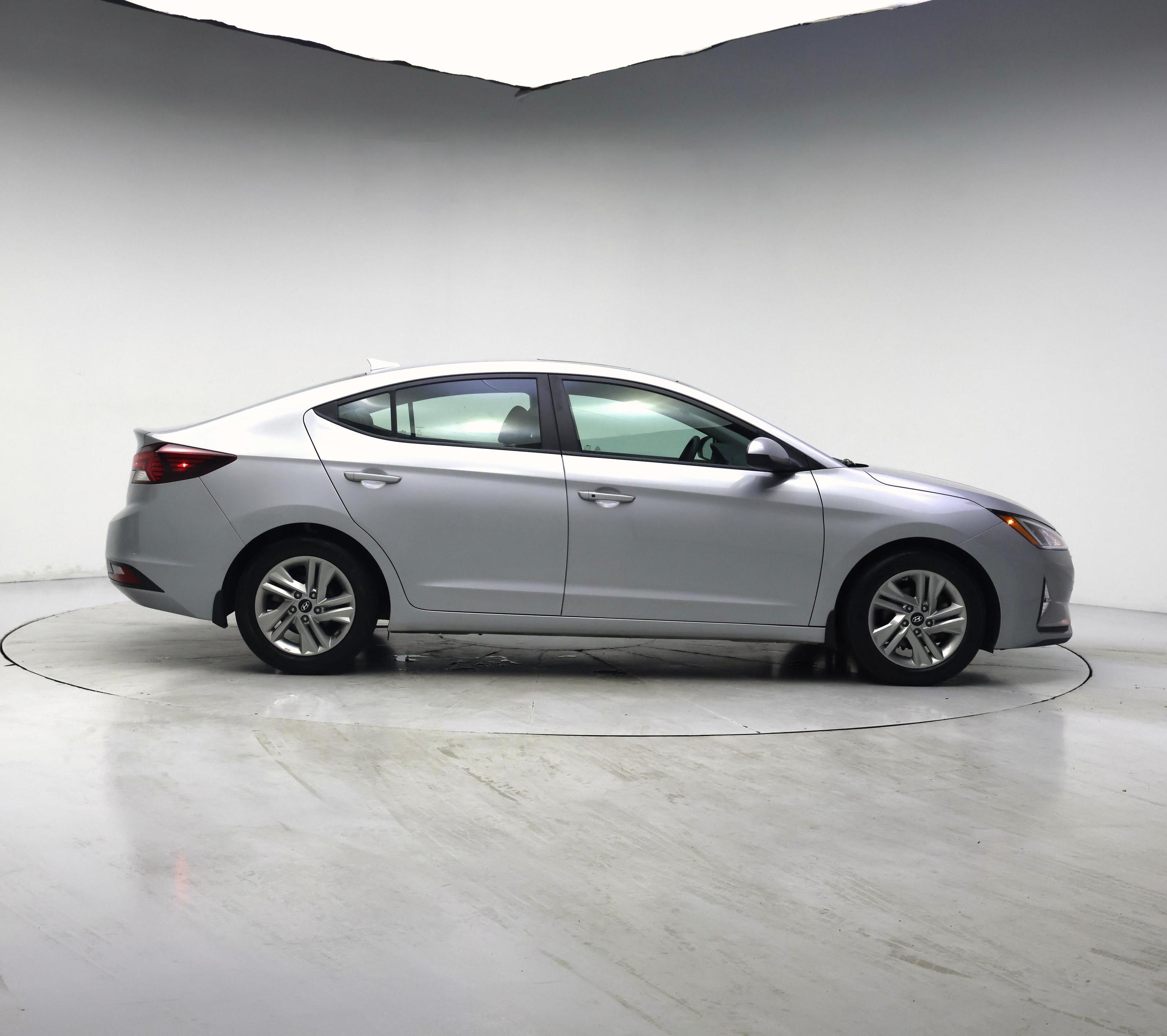 Thumbnail: 2020 Hyundai Elantra - 7