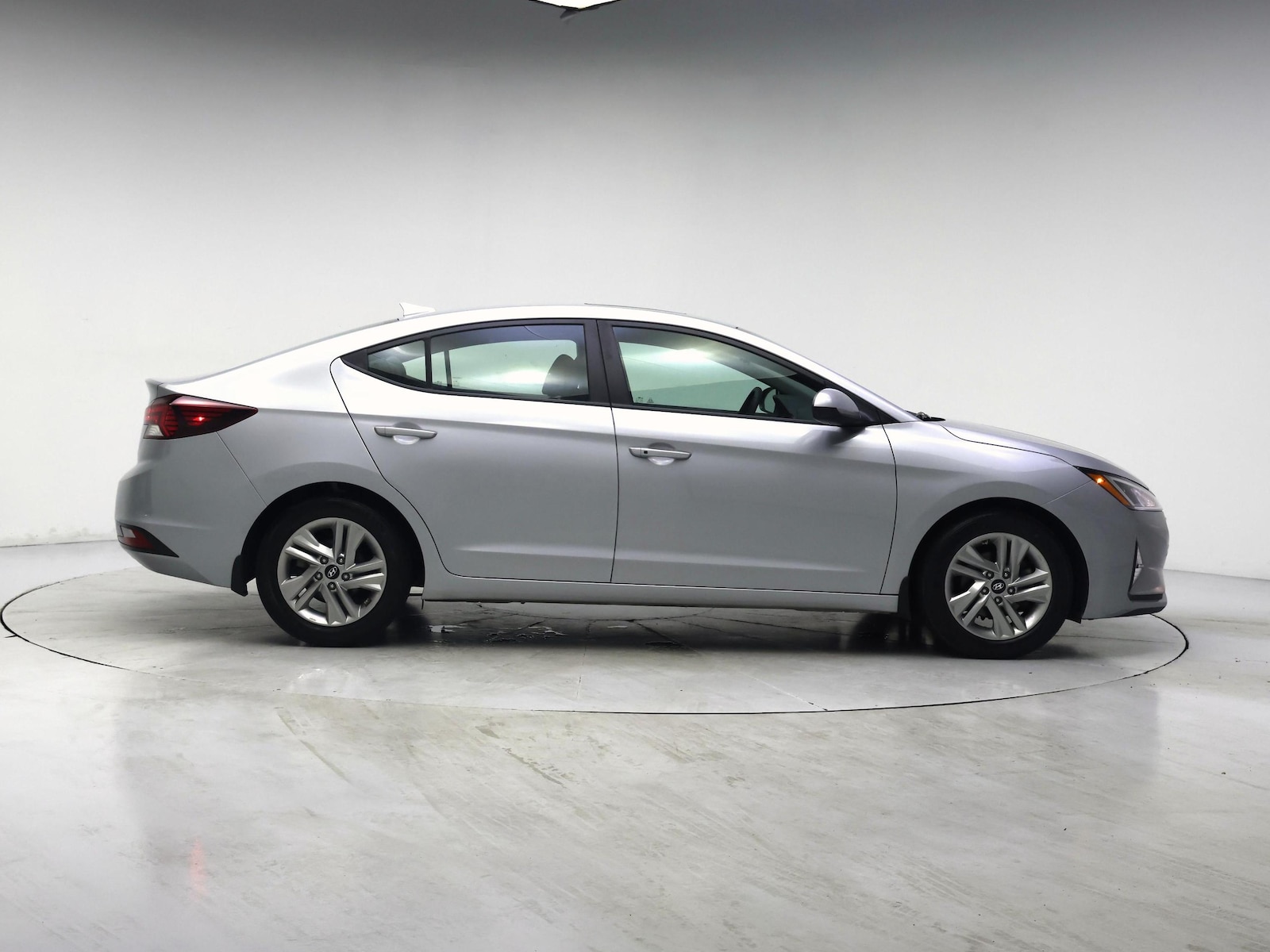 2020 Hyundai Elantra Value Edition - Photo 8