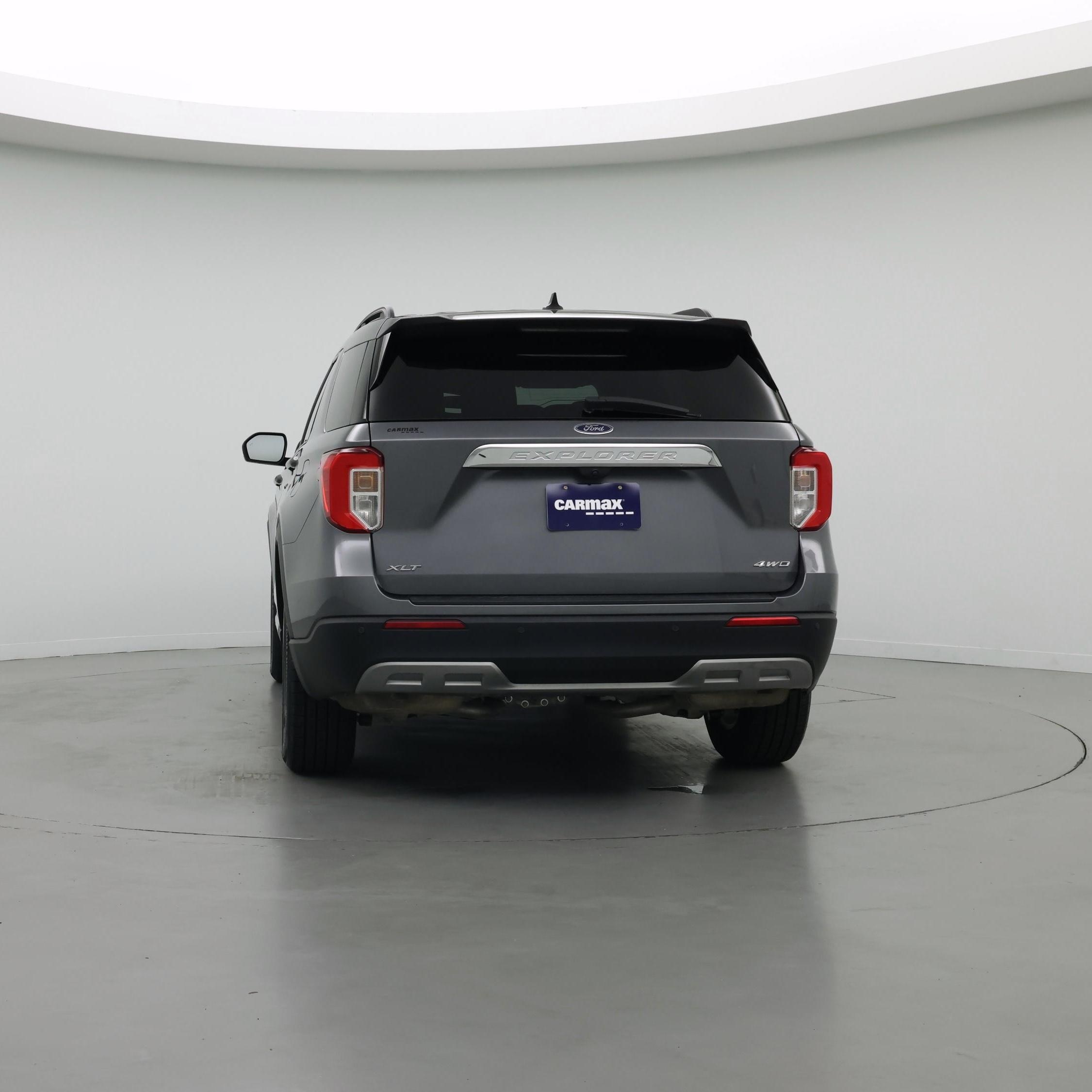 Thumbnail: 2022 Ford Explorer - 6