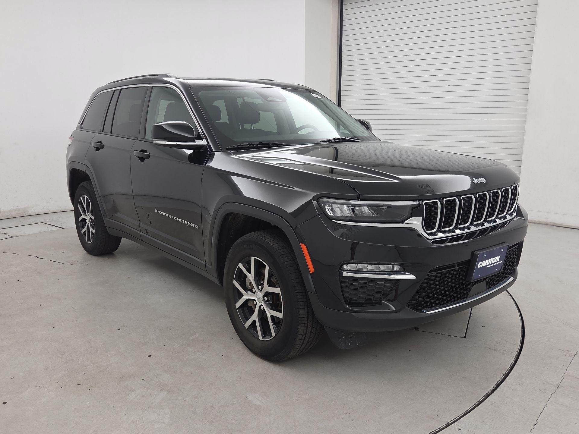 Thumbnail: 2023 Jeep Grand Cherokee - 1
