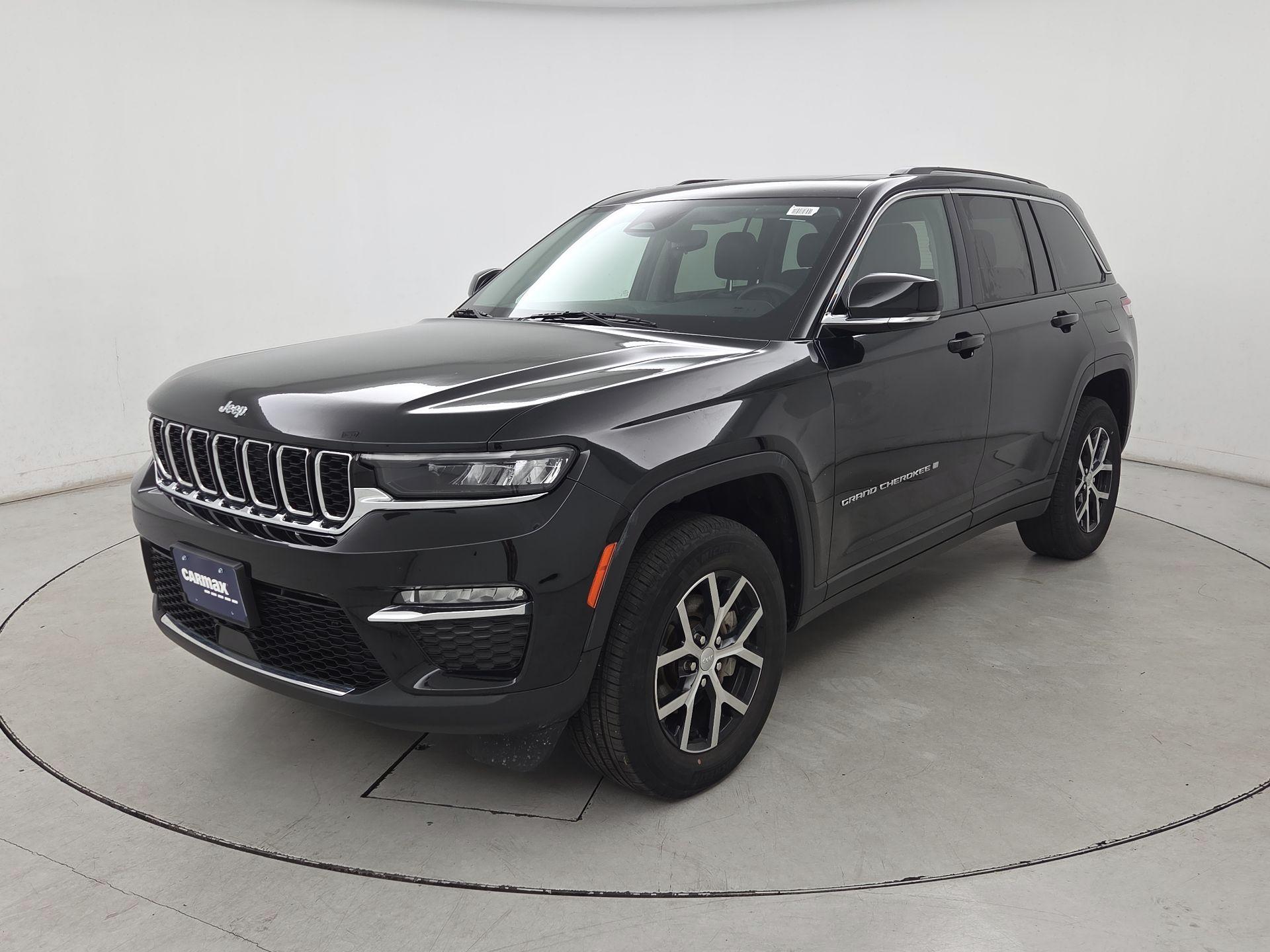 Thumbnail: 2023 Jeep Grand Cherokee - 3