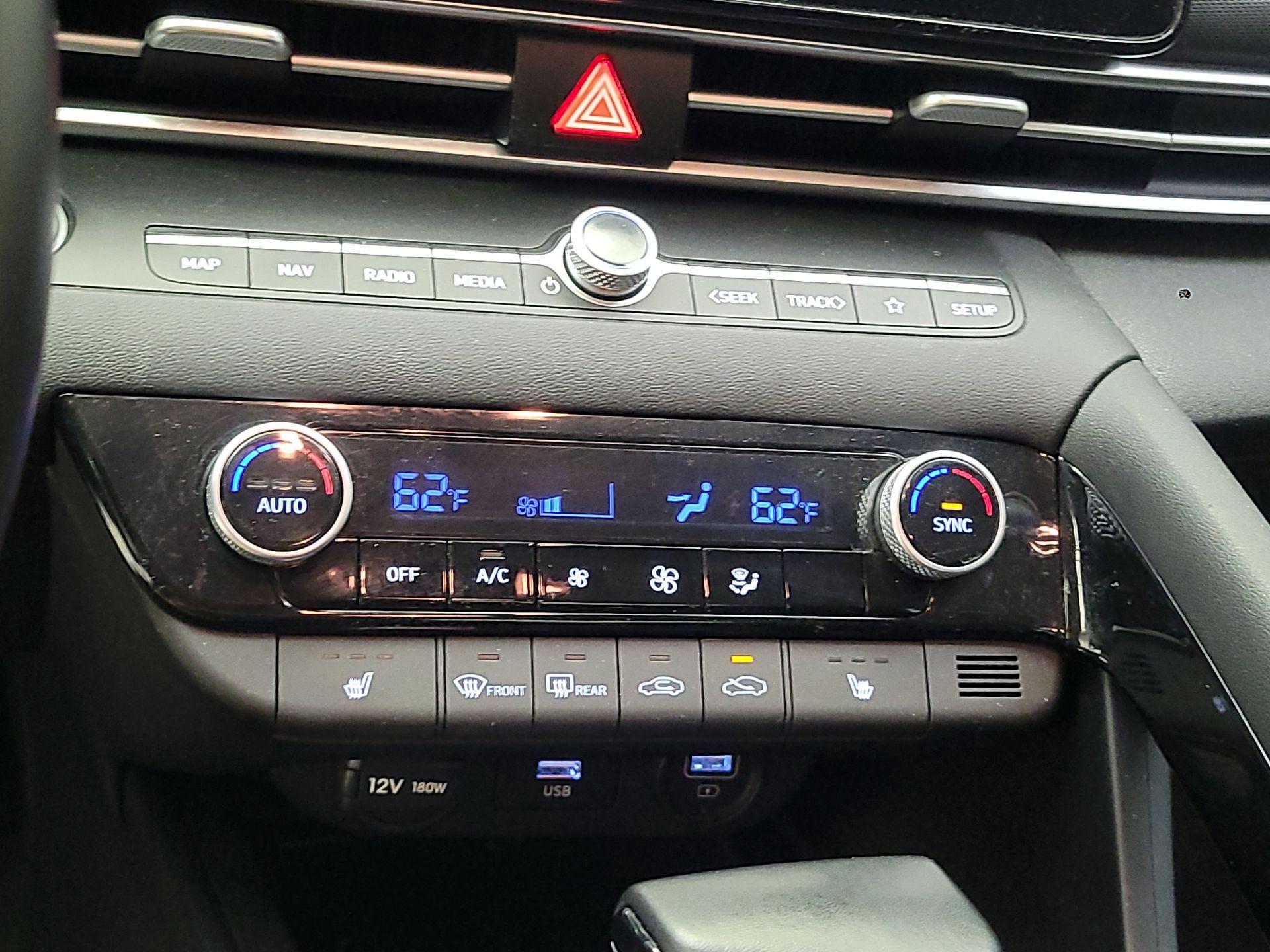 Thumbnail: 2023 Hyundai Elantra - 17