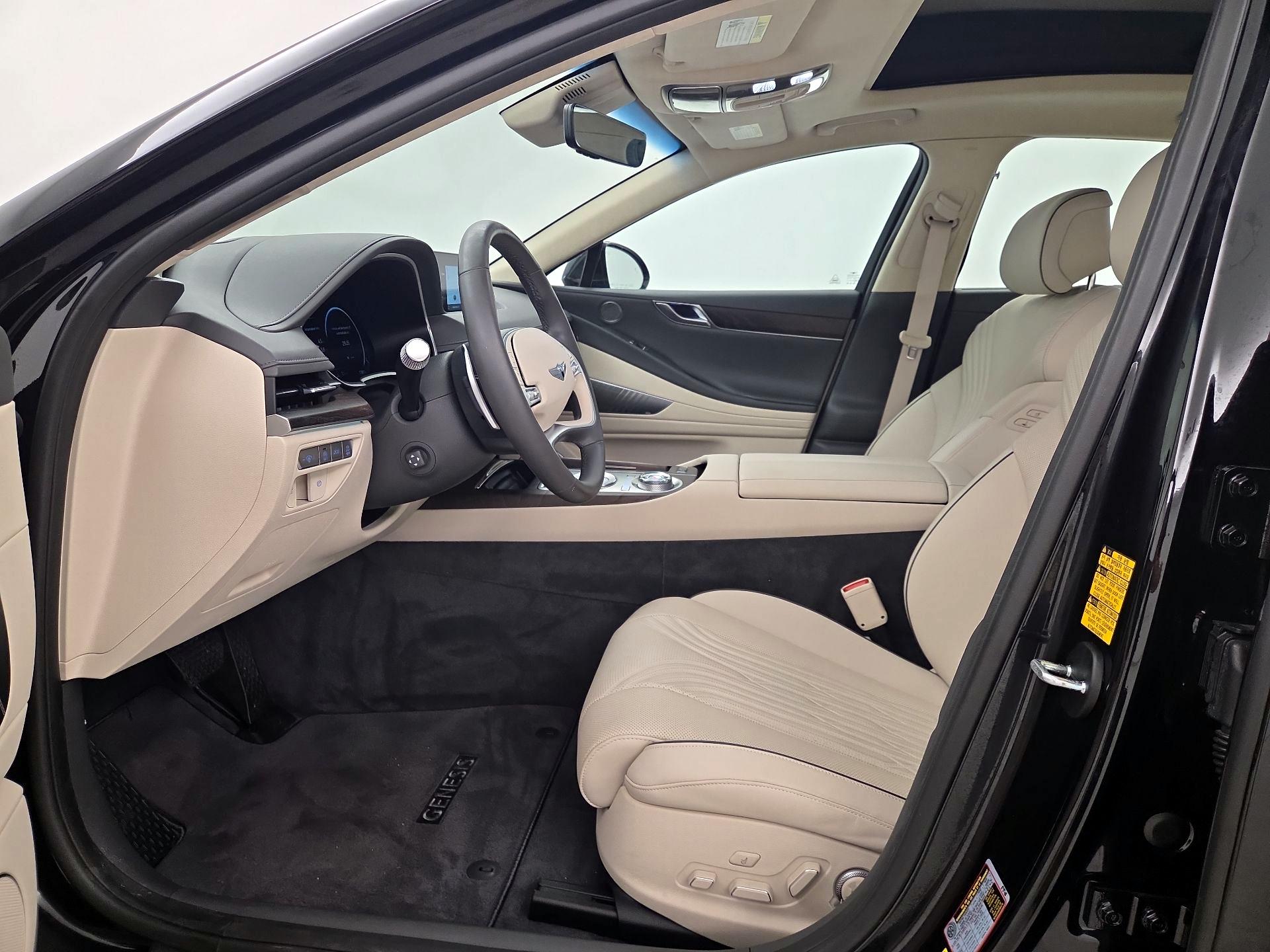 Thumbnail: 2021 Genesis G80 - 11