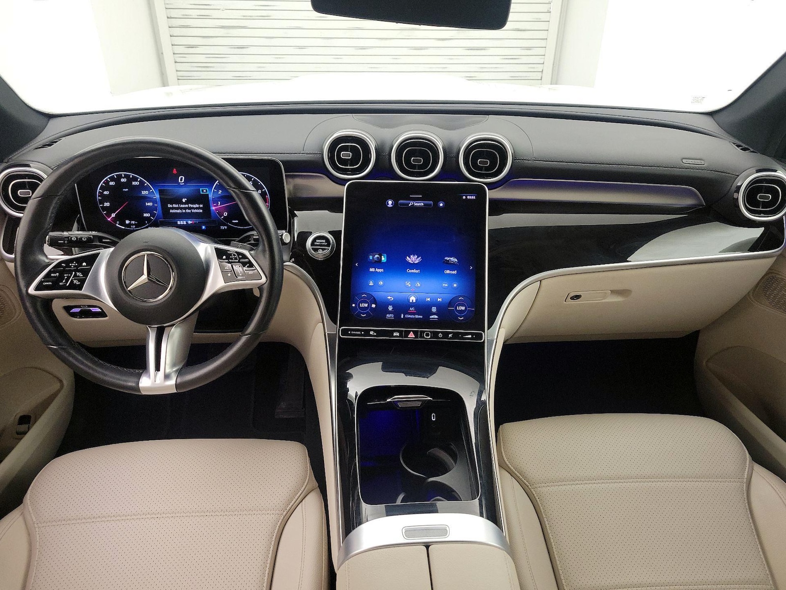 2023 Mercedes-Benz GLC GLC 300 - Photo 10