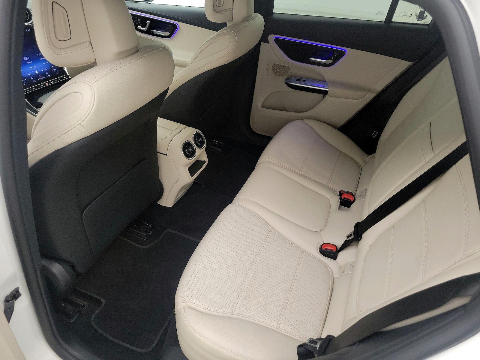 2023 Mercedes-Benz GLC GLC 300 - Photo 20