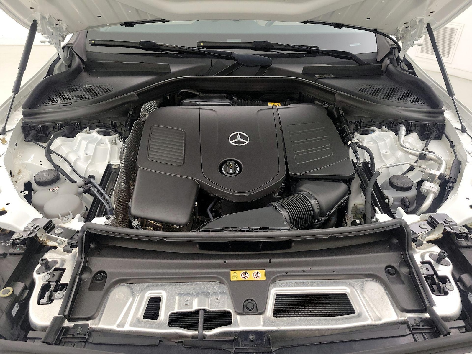 2023 Mercedes-Benz GLC GLC 300 - Photo 23