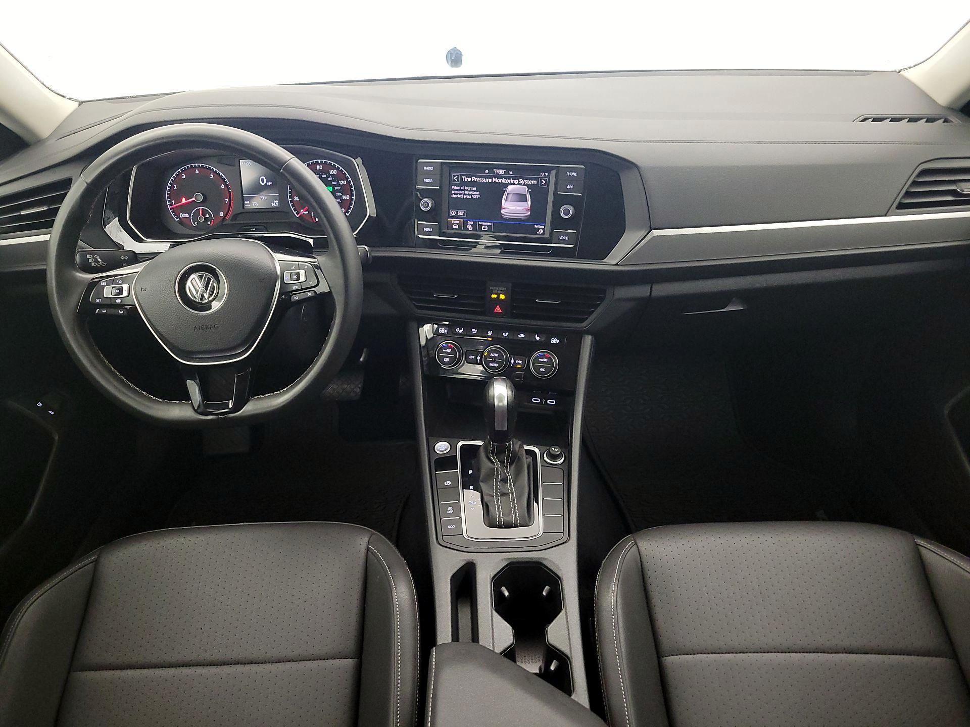 Thumbnail: 2021 Volkswagen Jetta - 9