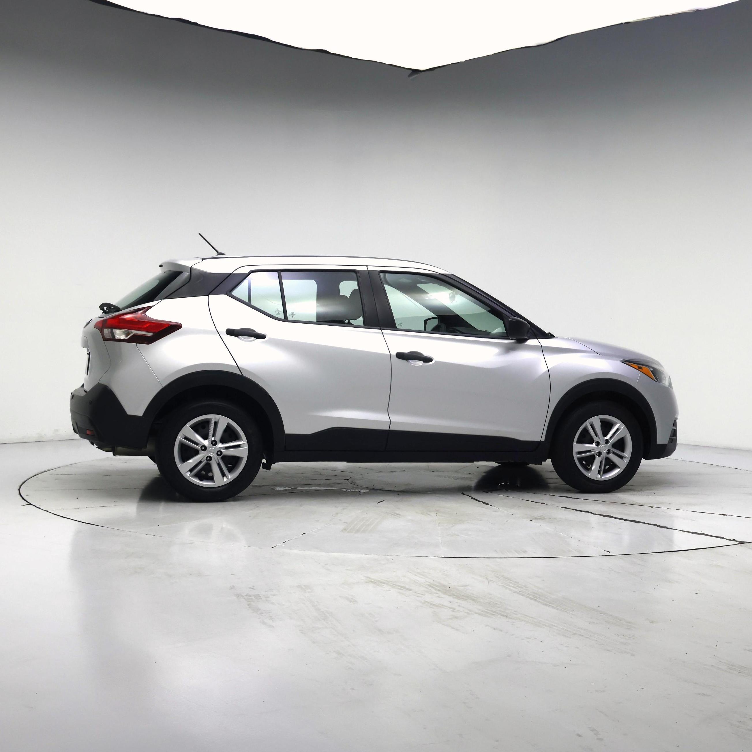 Thumbnail: 2020 Nissan Kicks - 7