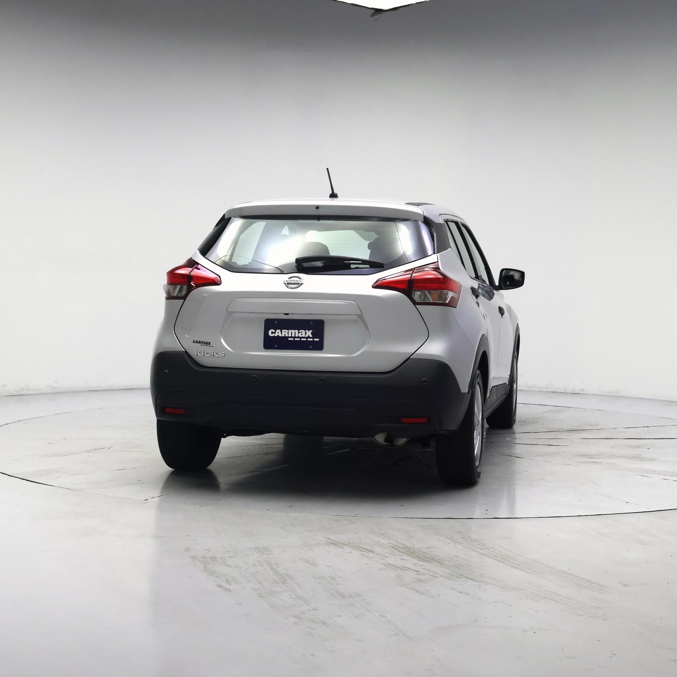 Thumbnail: 2020 Nissan Kicks - 8