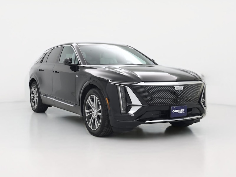 2024 Cadillac LYRIQ Luxury 1