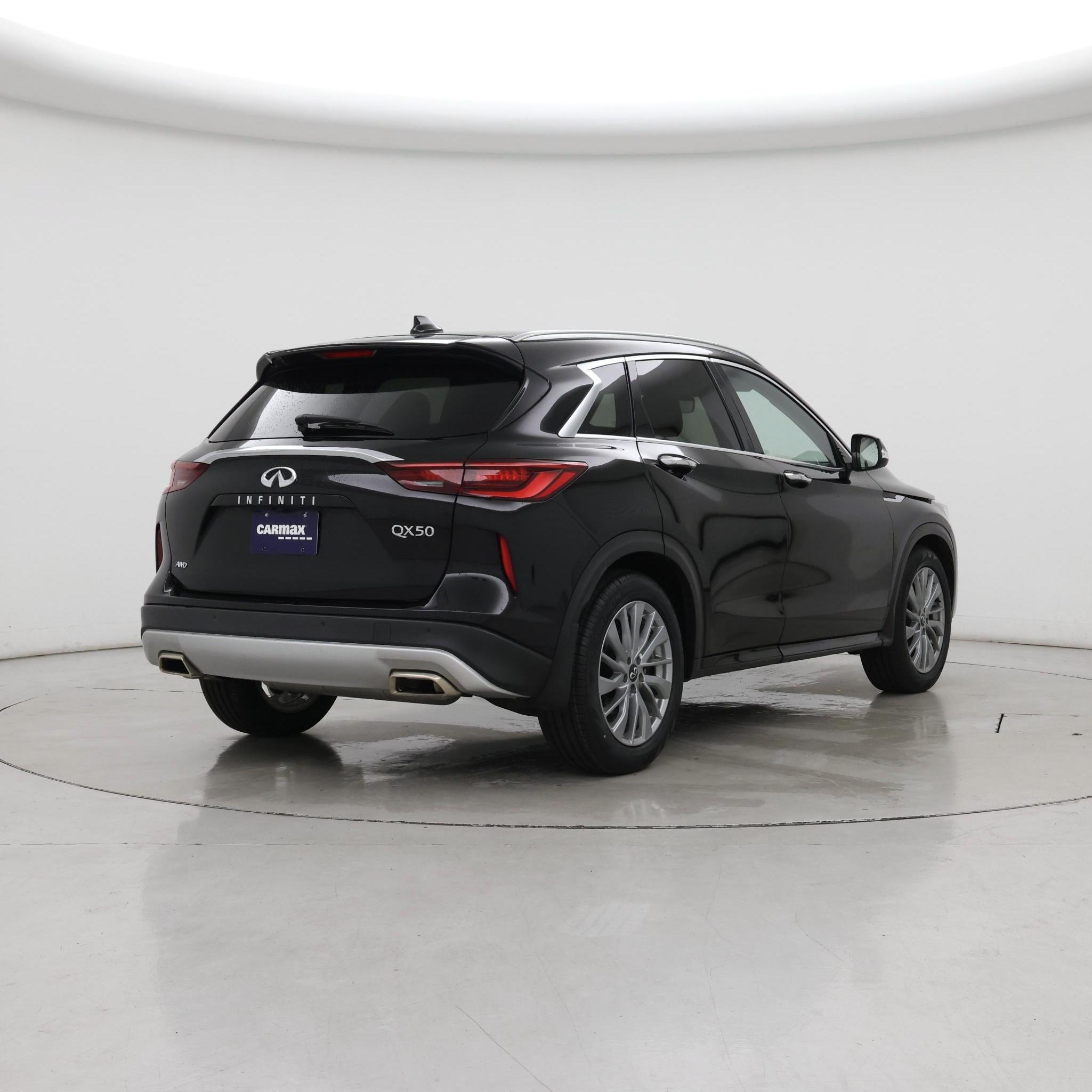 Thumbnail: 2023 INFINITI QX50 - 8