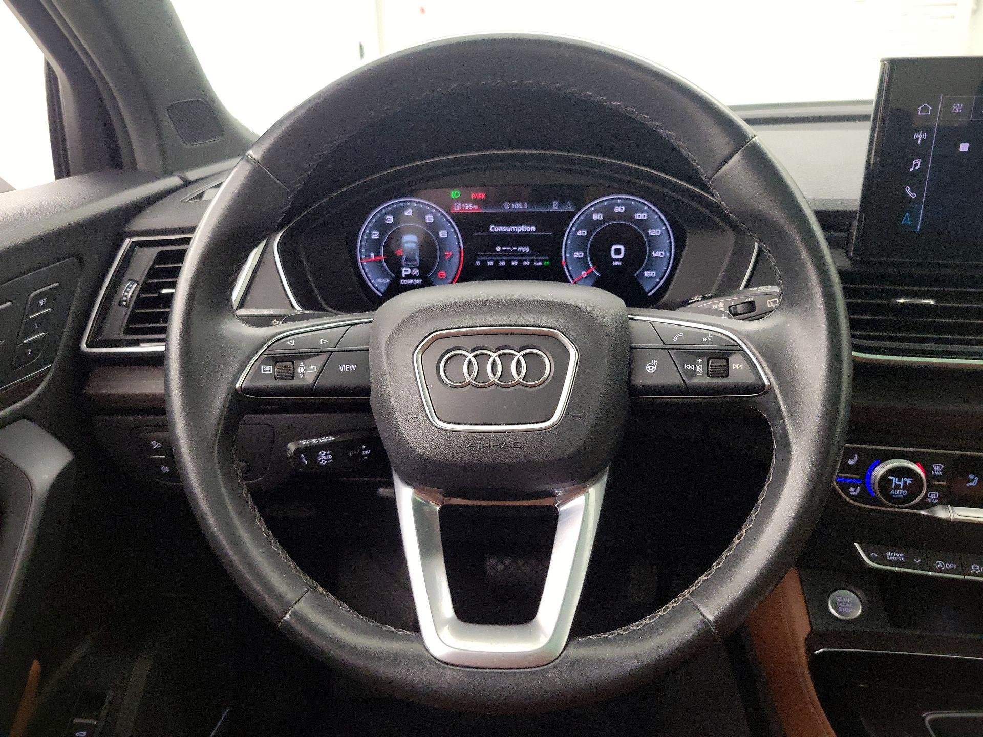 Thumbnail: 2023 Audi Q5 - 10