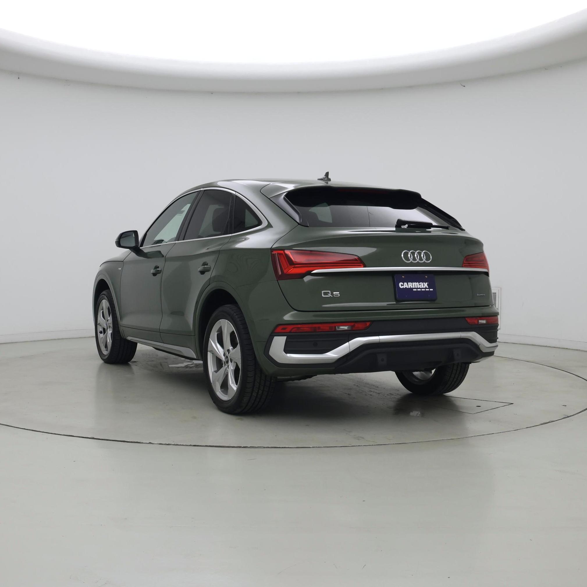 Thumbnail: 2023 Audi Q5 - 2