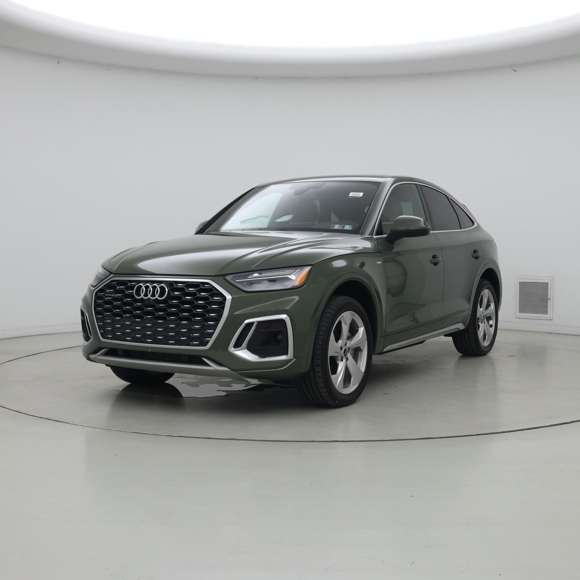 Thumbnail: 2023 Audi Q5 - 4