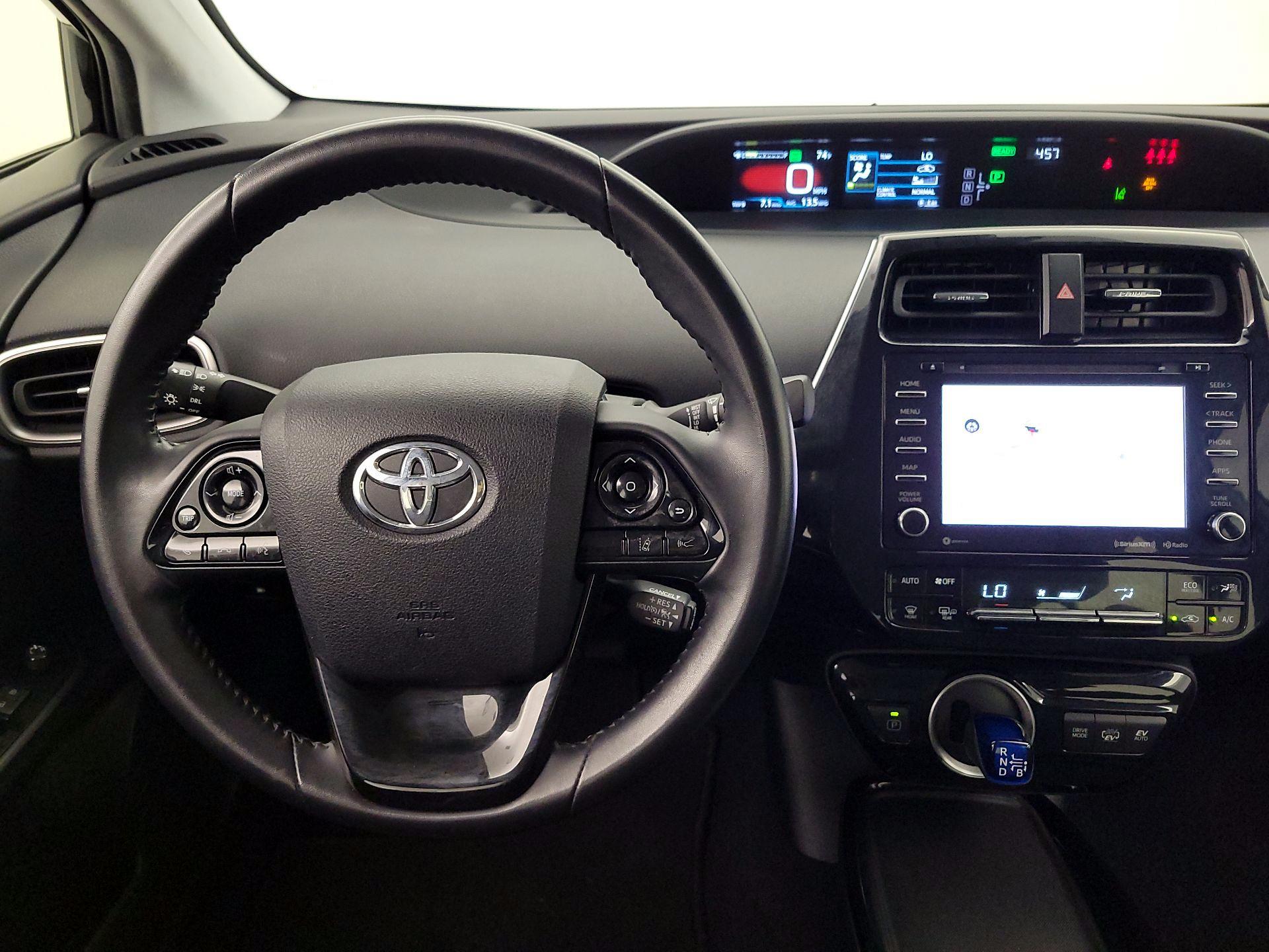 Thumbnail: 2020 Toyota Prius Prime - 10