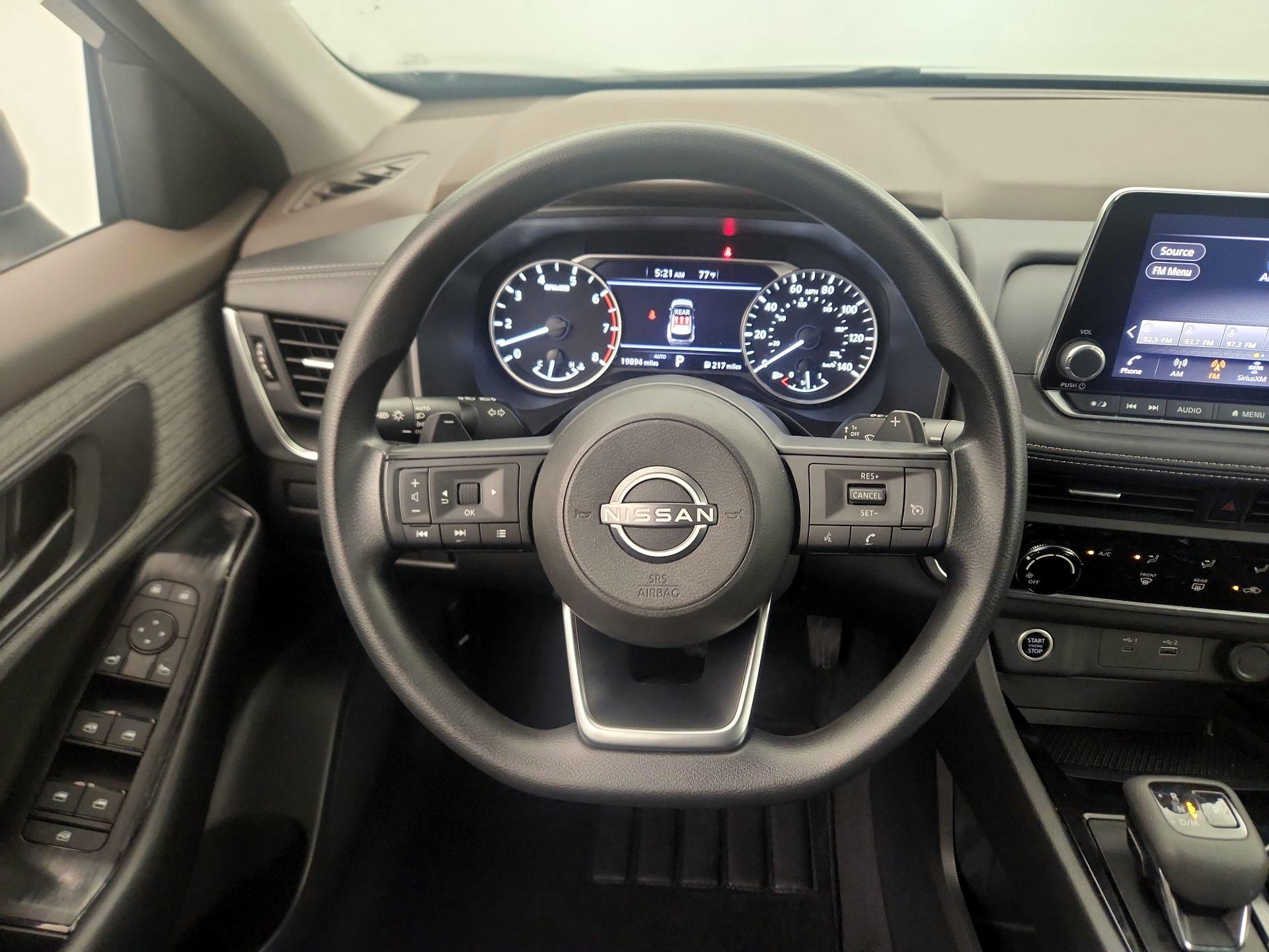 Thumbnail: 2023 Nissan Rogue - 10