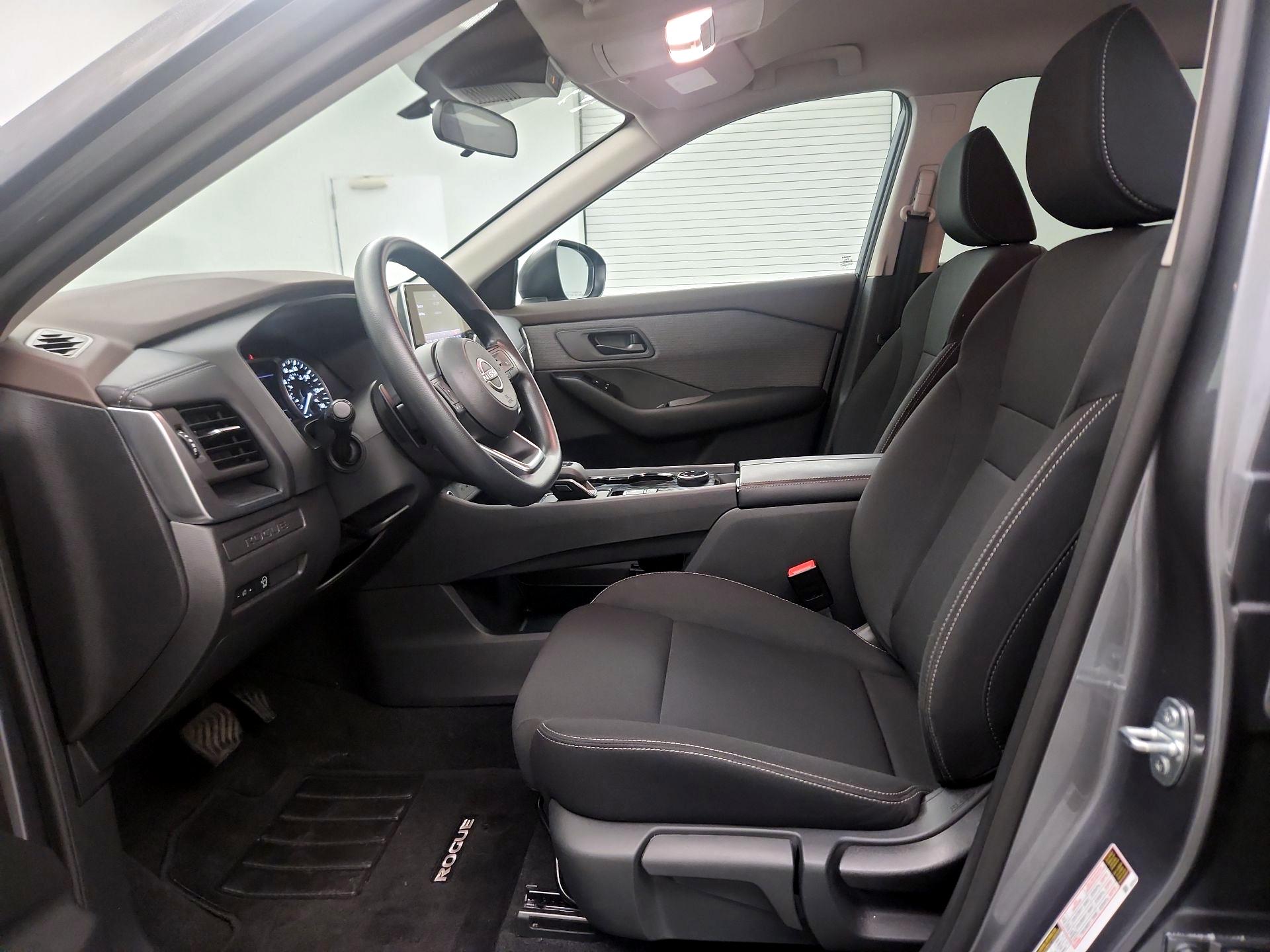 Thumbnail: 2023 Nissan Rogue - 11