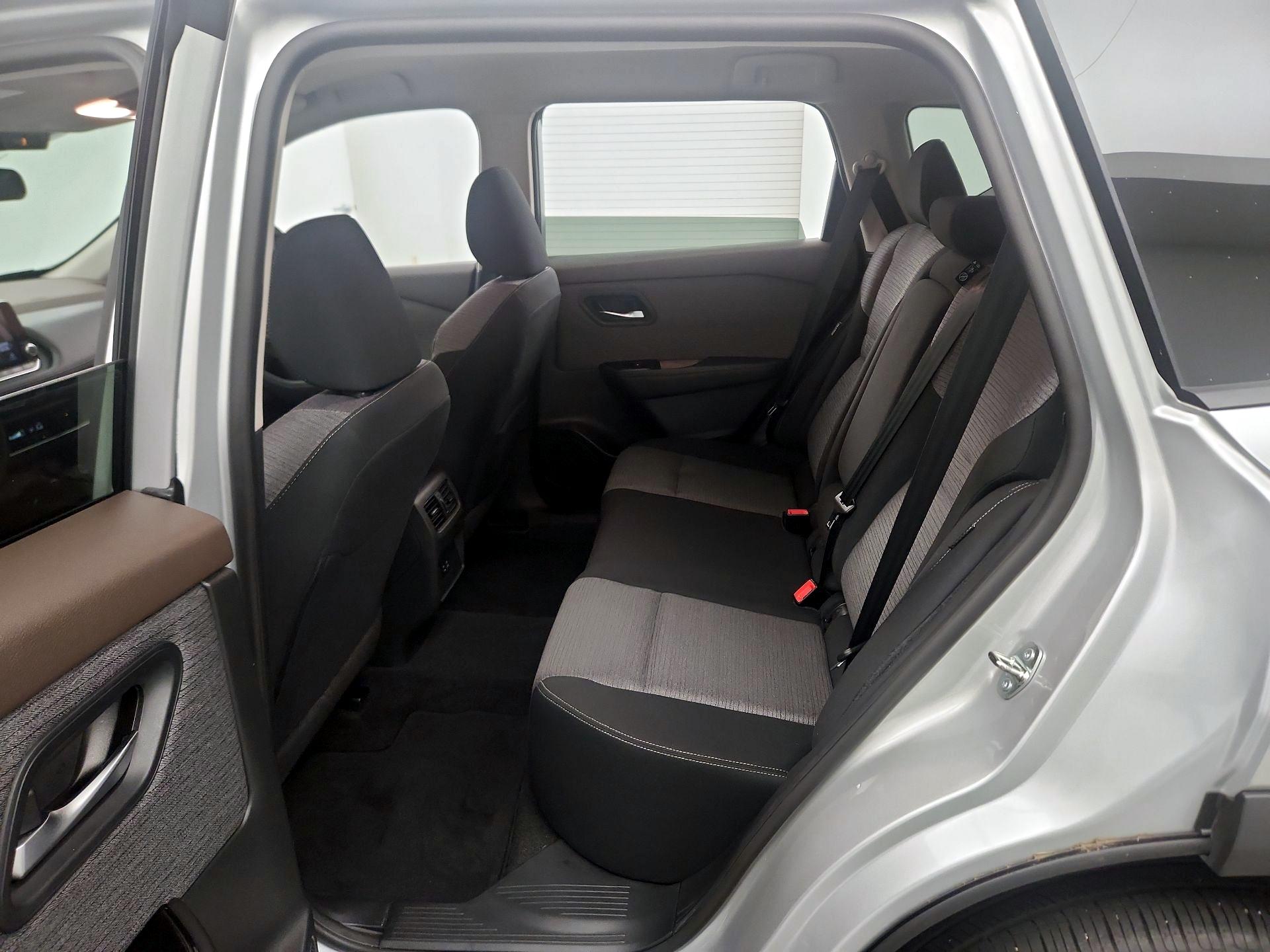 Thumbnail: 2023 Nissan Rogue - 19