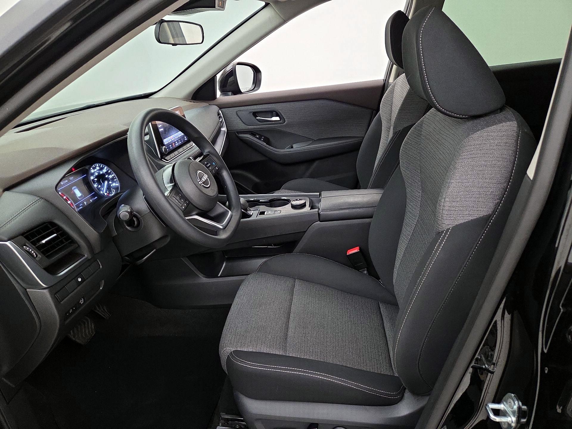 Thumbnail: 2023 Nissan Rogue - 11