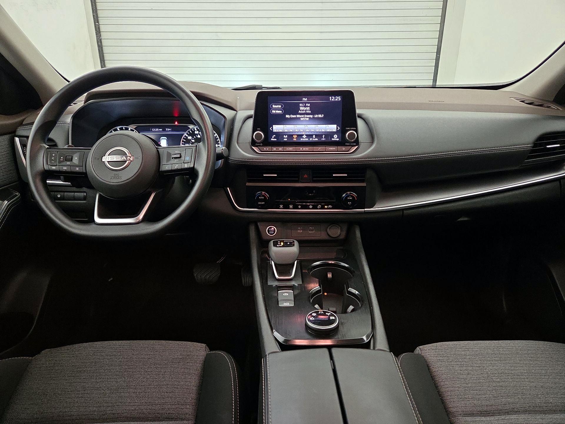 Thumbnail: 2023 Nissan Rogue - 9