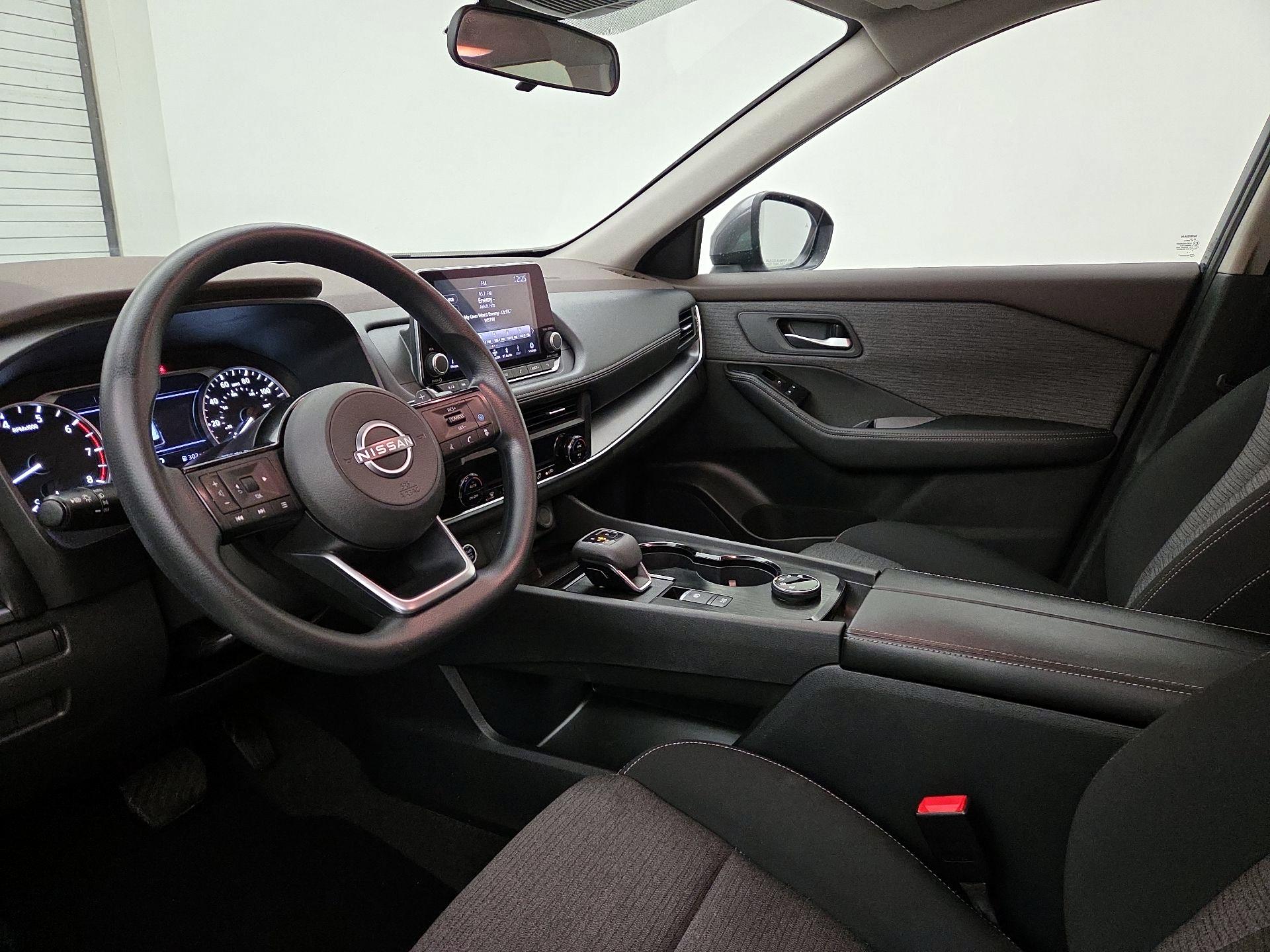 Thumbnail: 2023 Nissan Rogue - 11