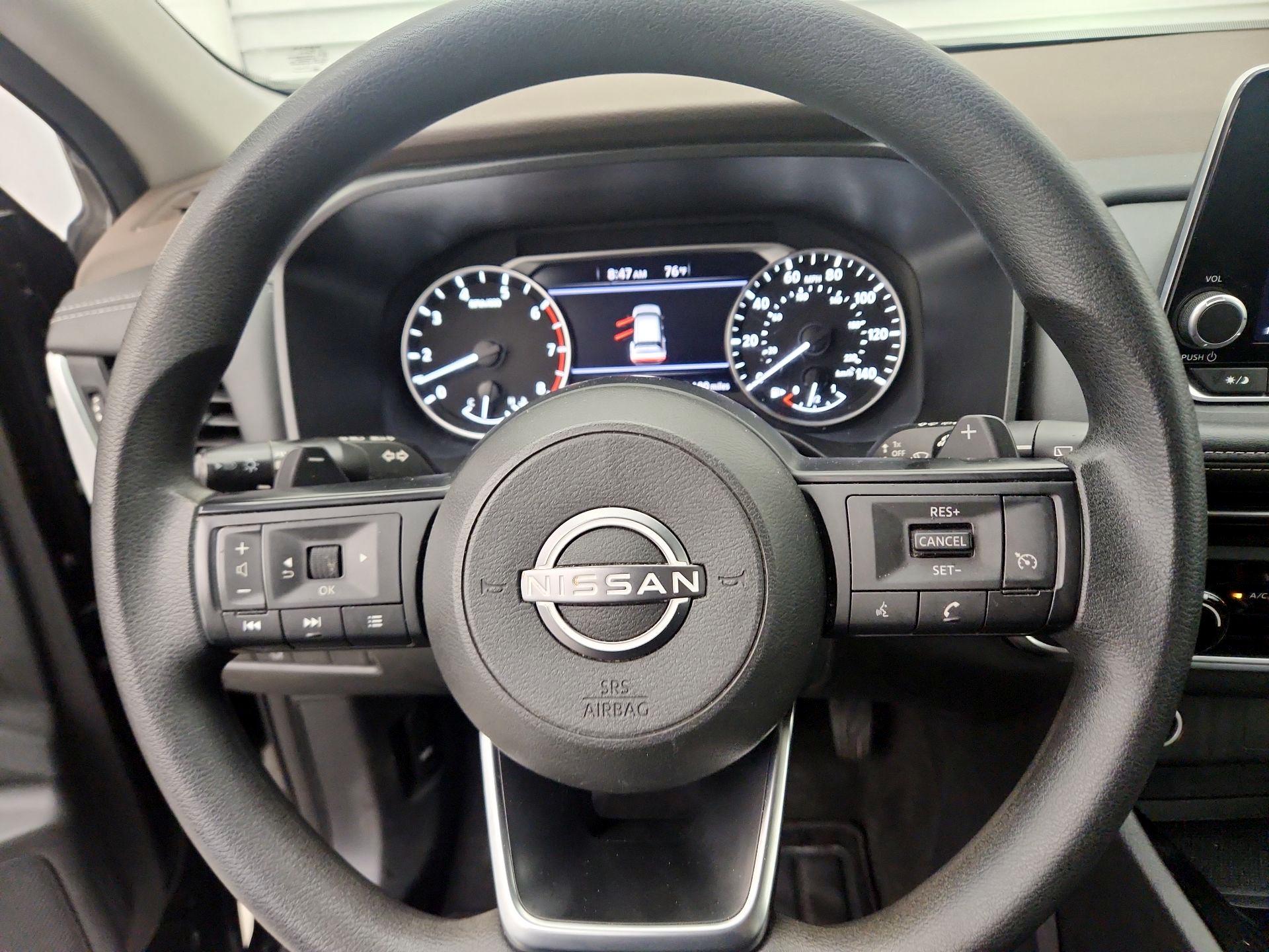 Thumbnail: 2023 Nissan Rogue - 10
