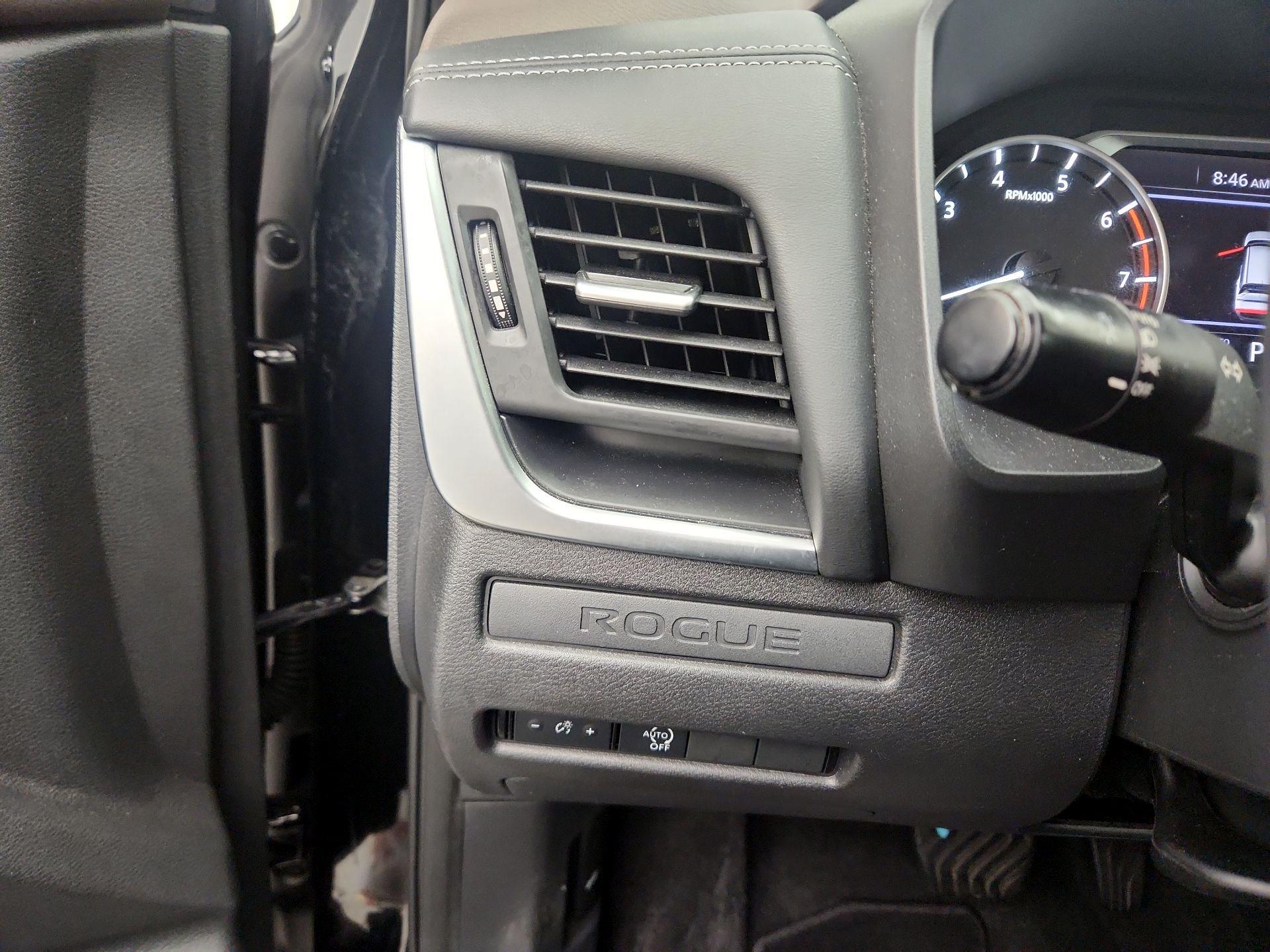 Thumbnail: 2023 Nissan Rogue - 13
