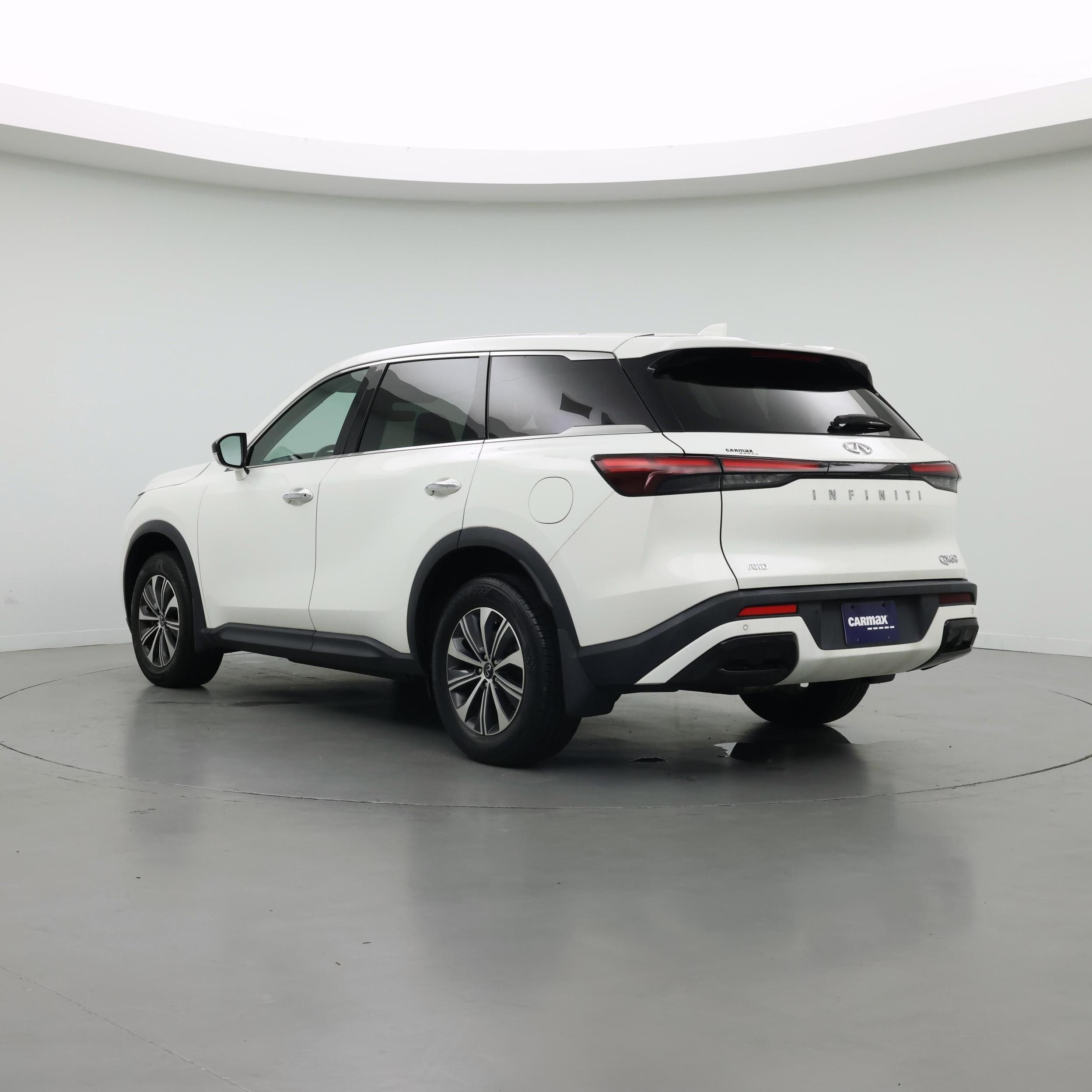Thumbnail: 2023 INFINITI QX60 - 2