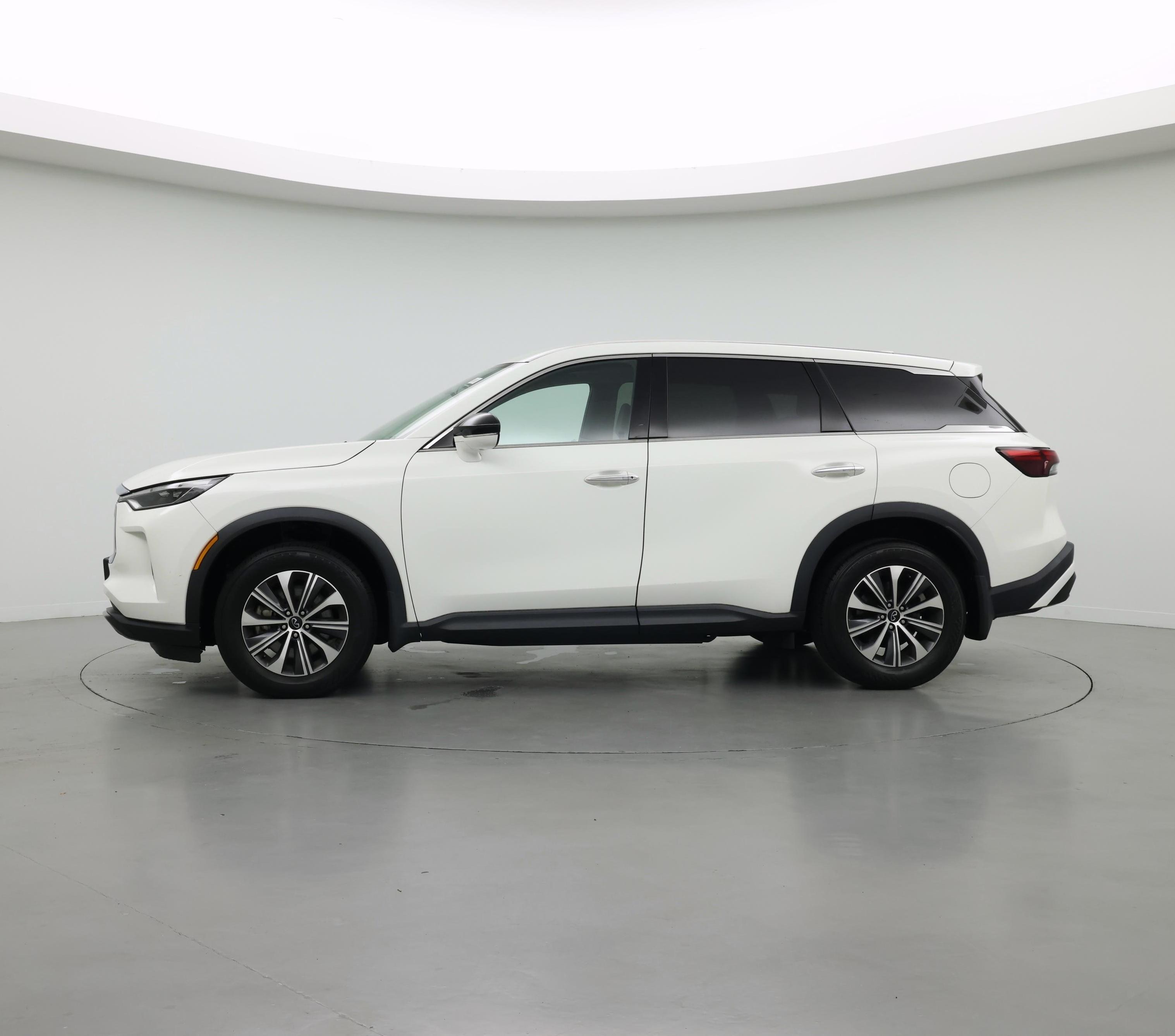 Thumbnail: 2023 INFINITI QX60 - 3