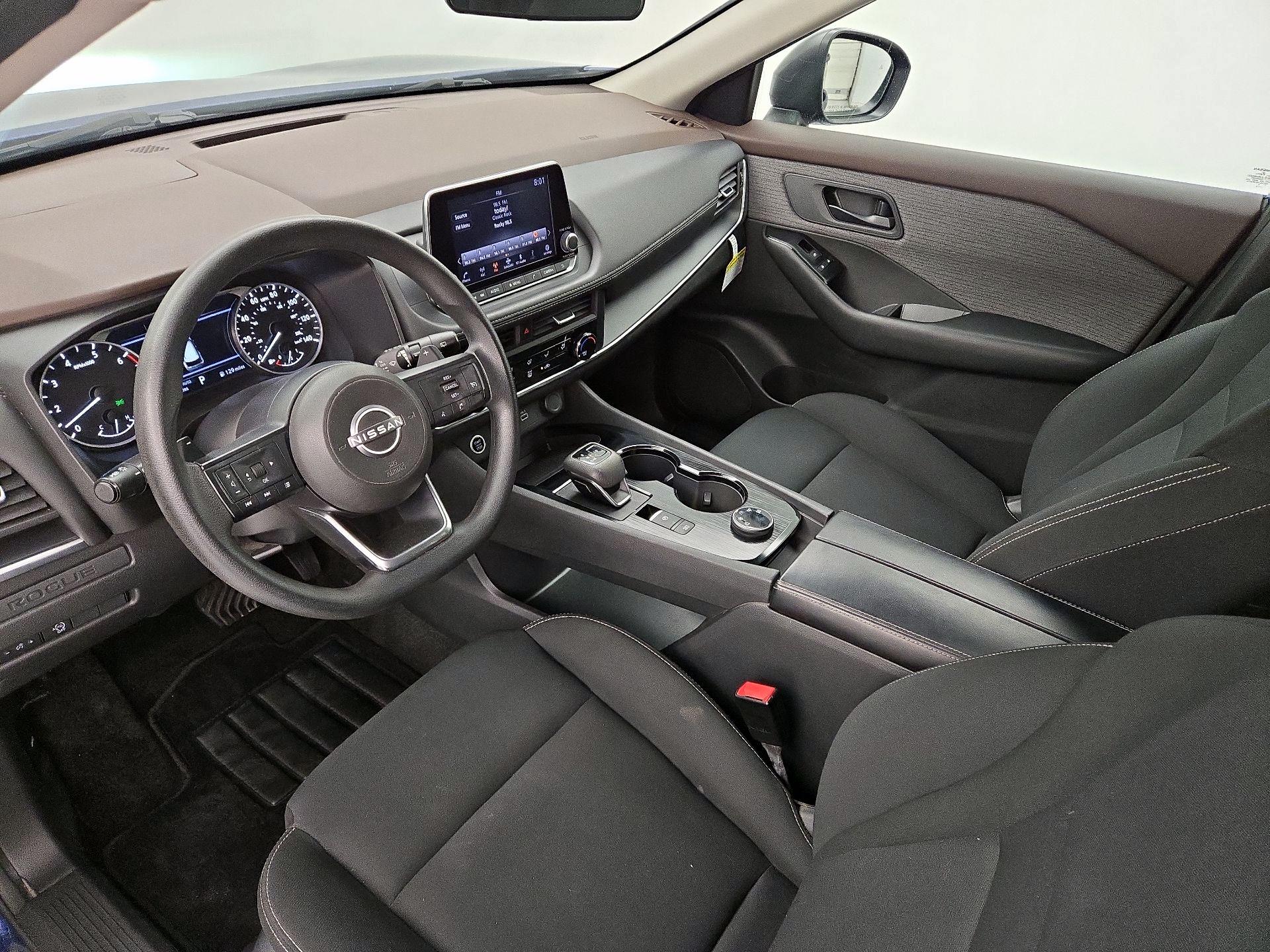 Thumbnail: 2023 Nissan Rogue - 11