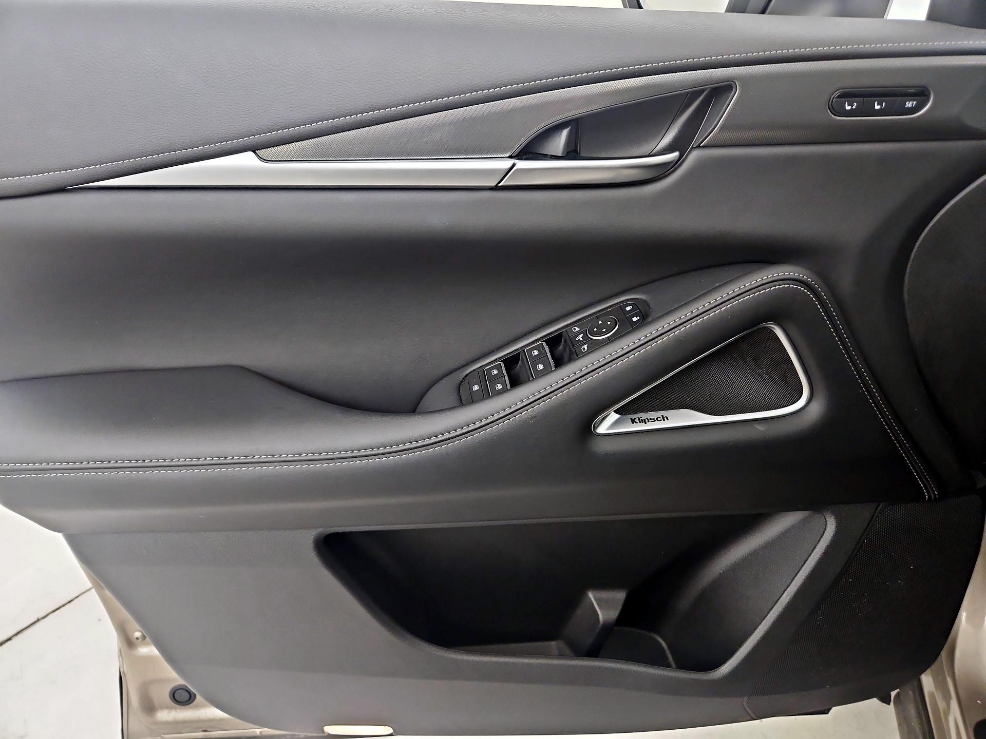 Thumbnail: 2026 INFINITI QX60 - 12