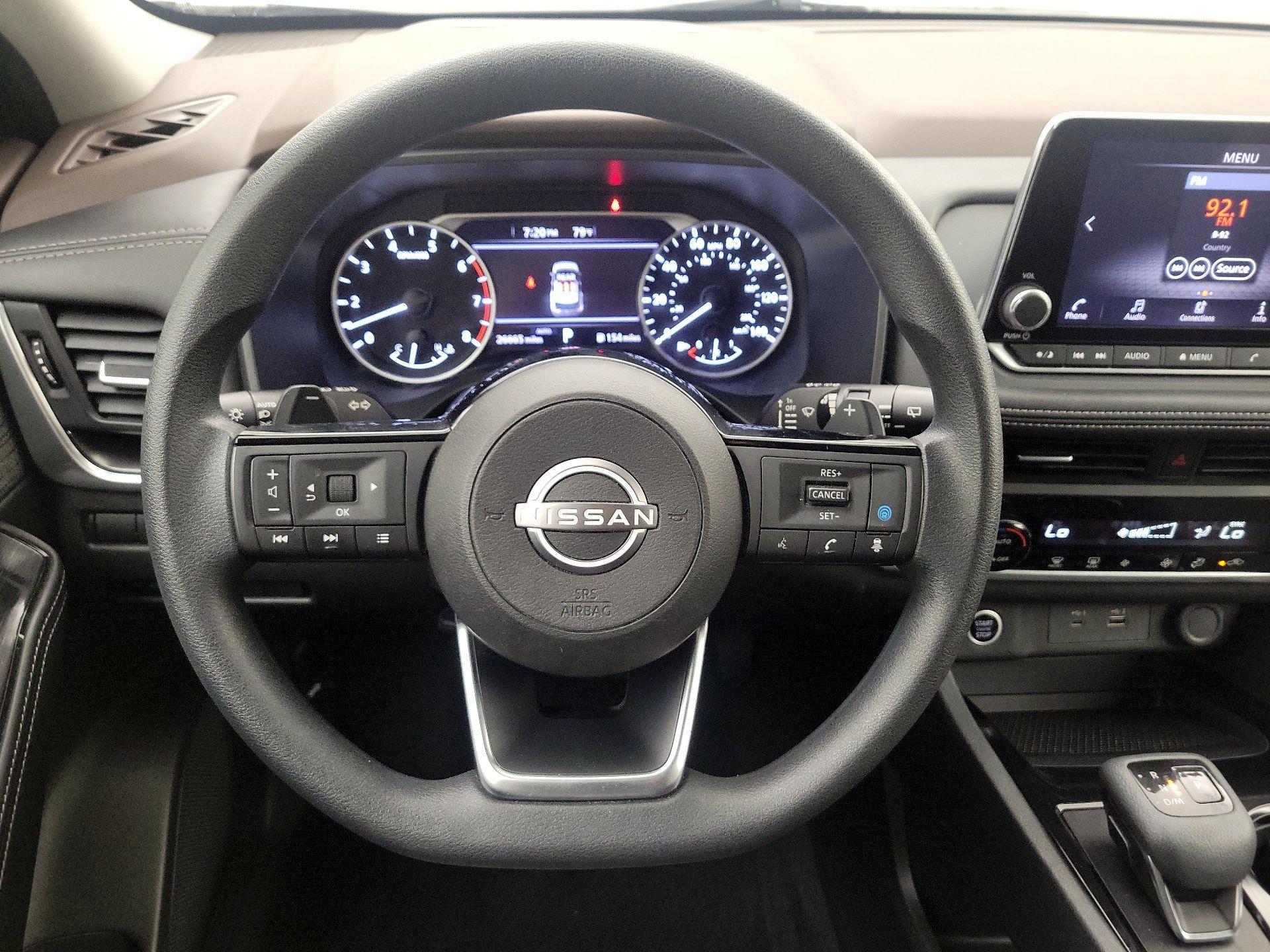 Thumbnail: 2023 Nissan Rogue - 10