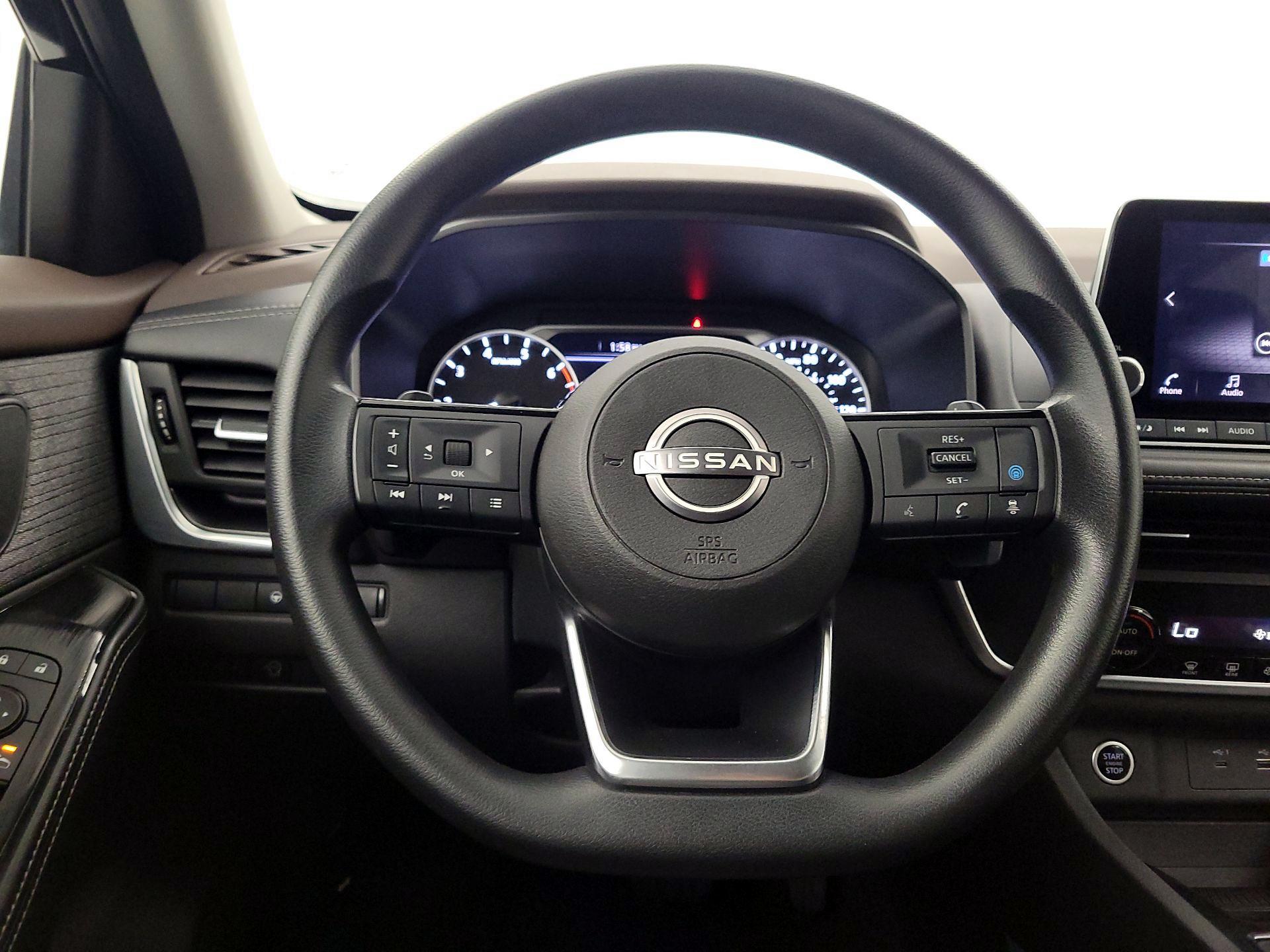 Thumbnail: 2023 Nissan Rogue - 10