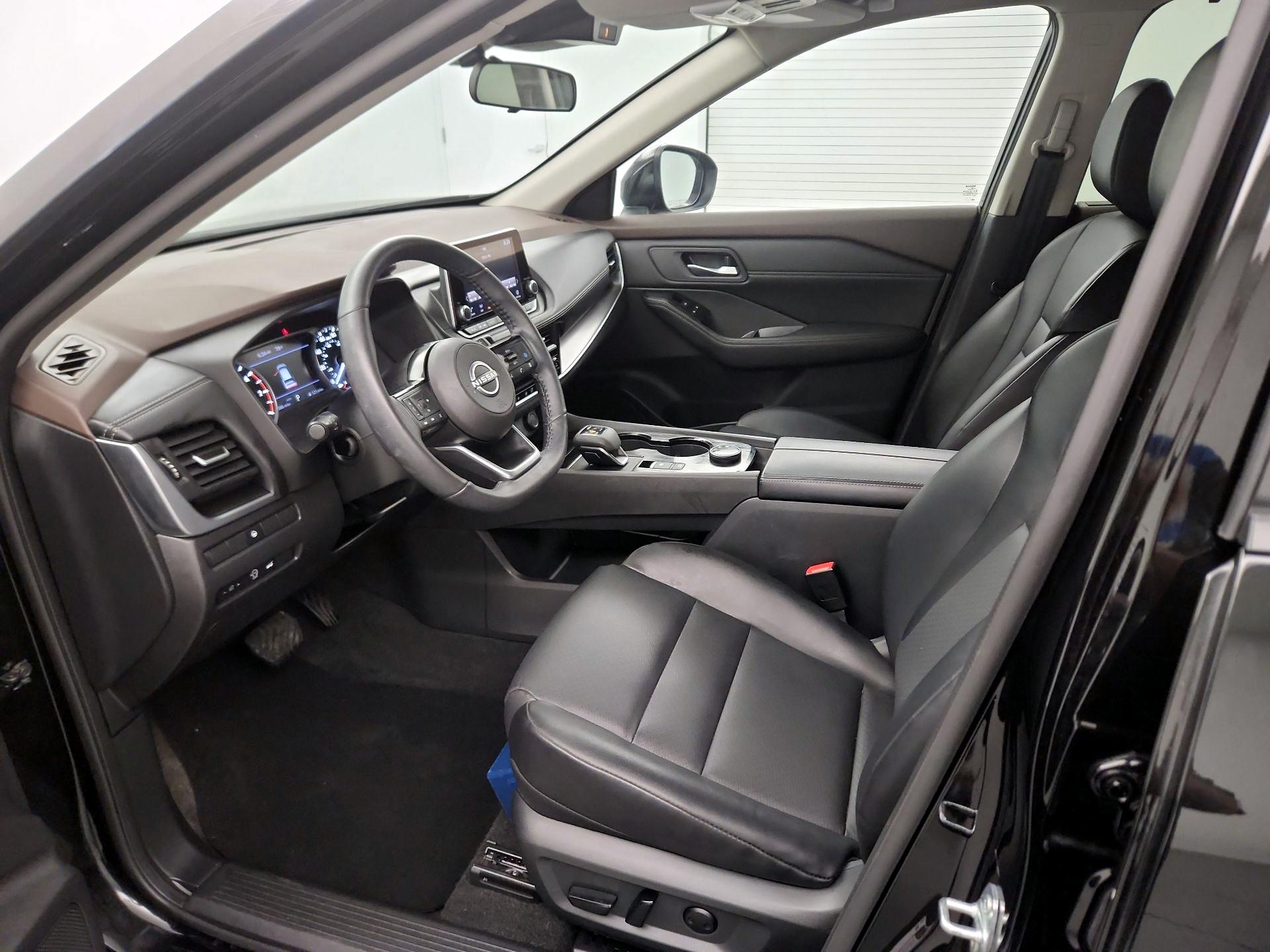Thumbnail: 2023 Nissan Rogue - 11