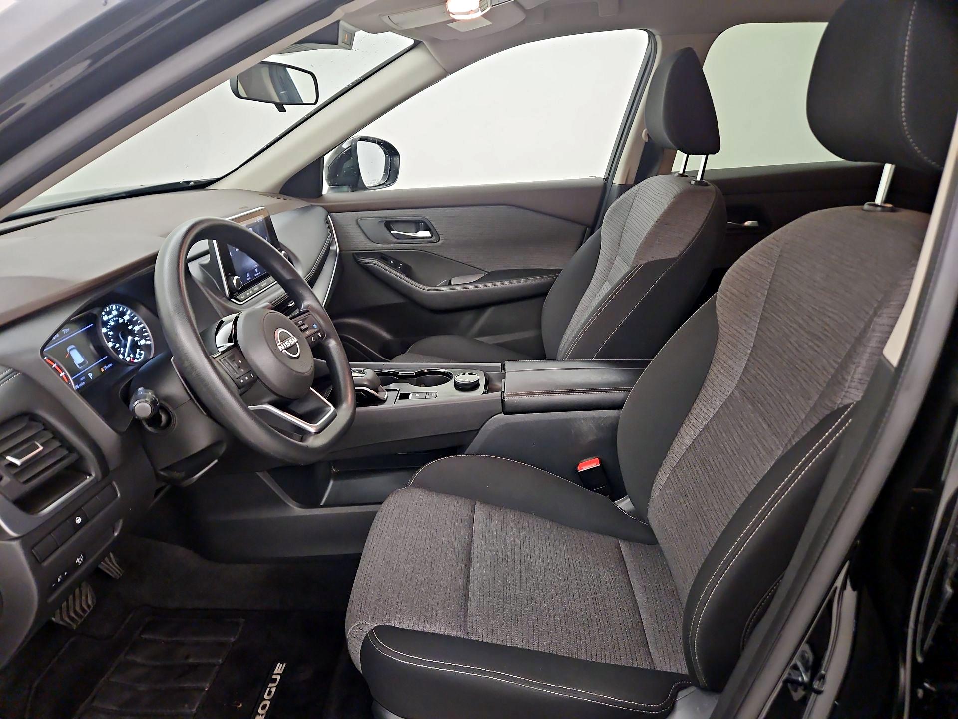 Thumbnail: 2023 Nissan Rogue - 11