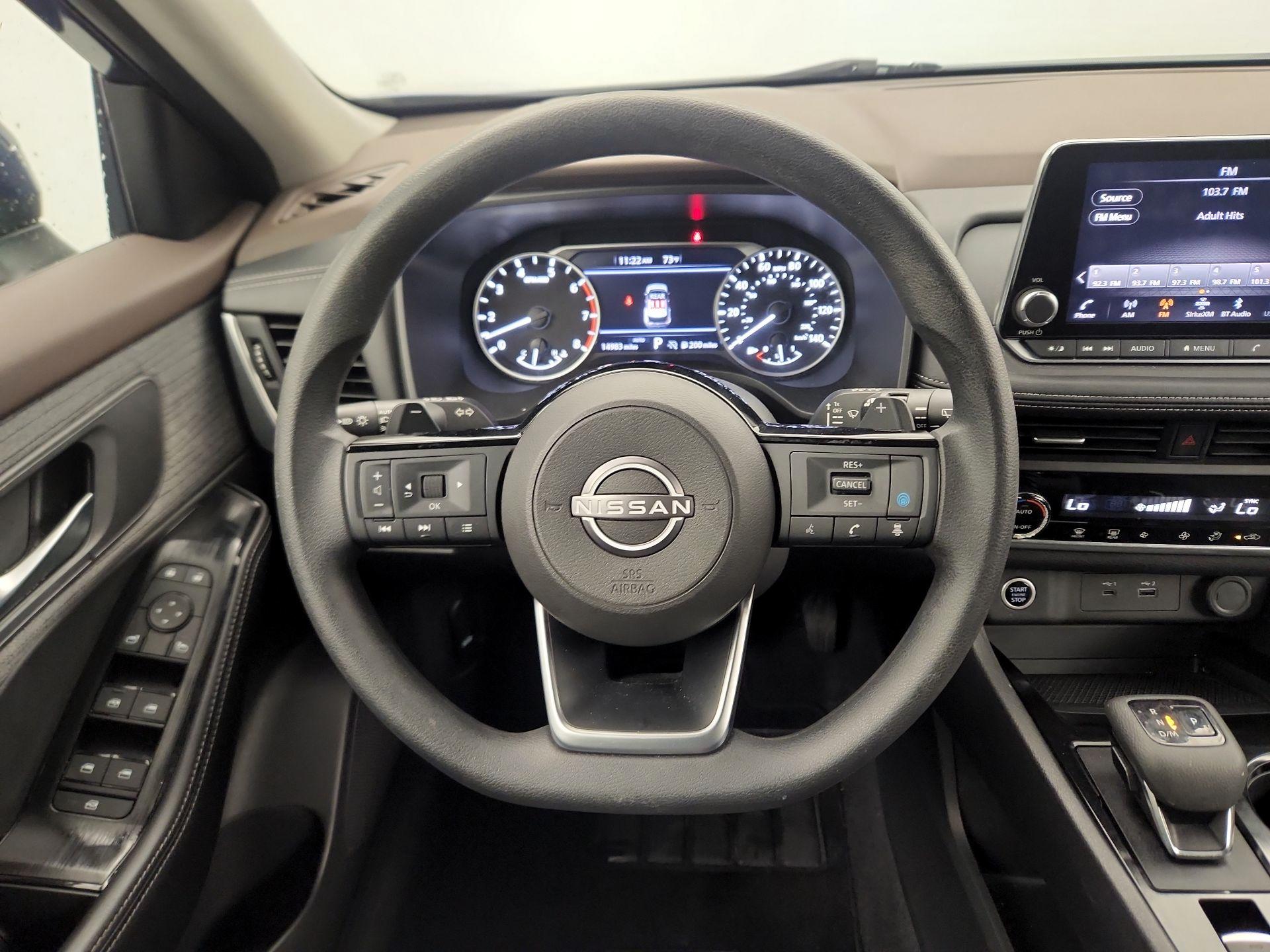 Thumbnail: 2023 Nissan Rogue - 10
