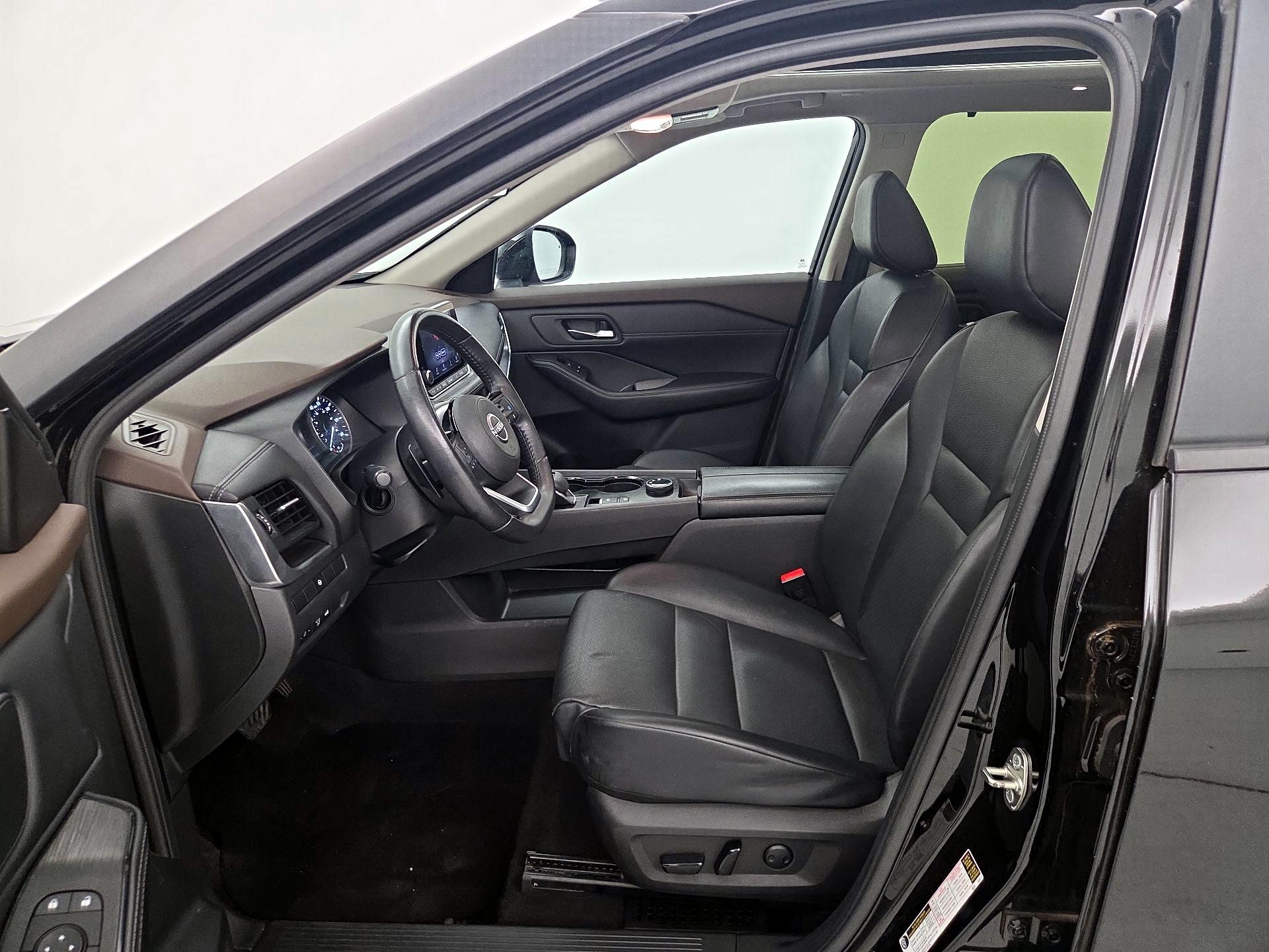 Thumbnail: 2023 Nissan Rogue - 11