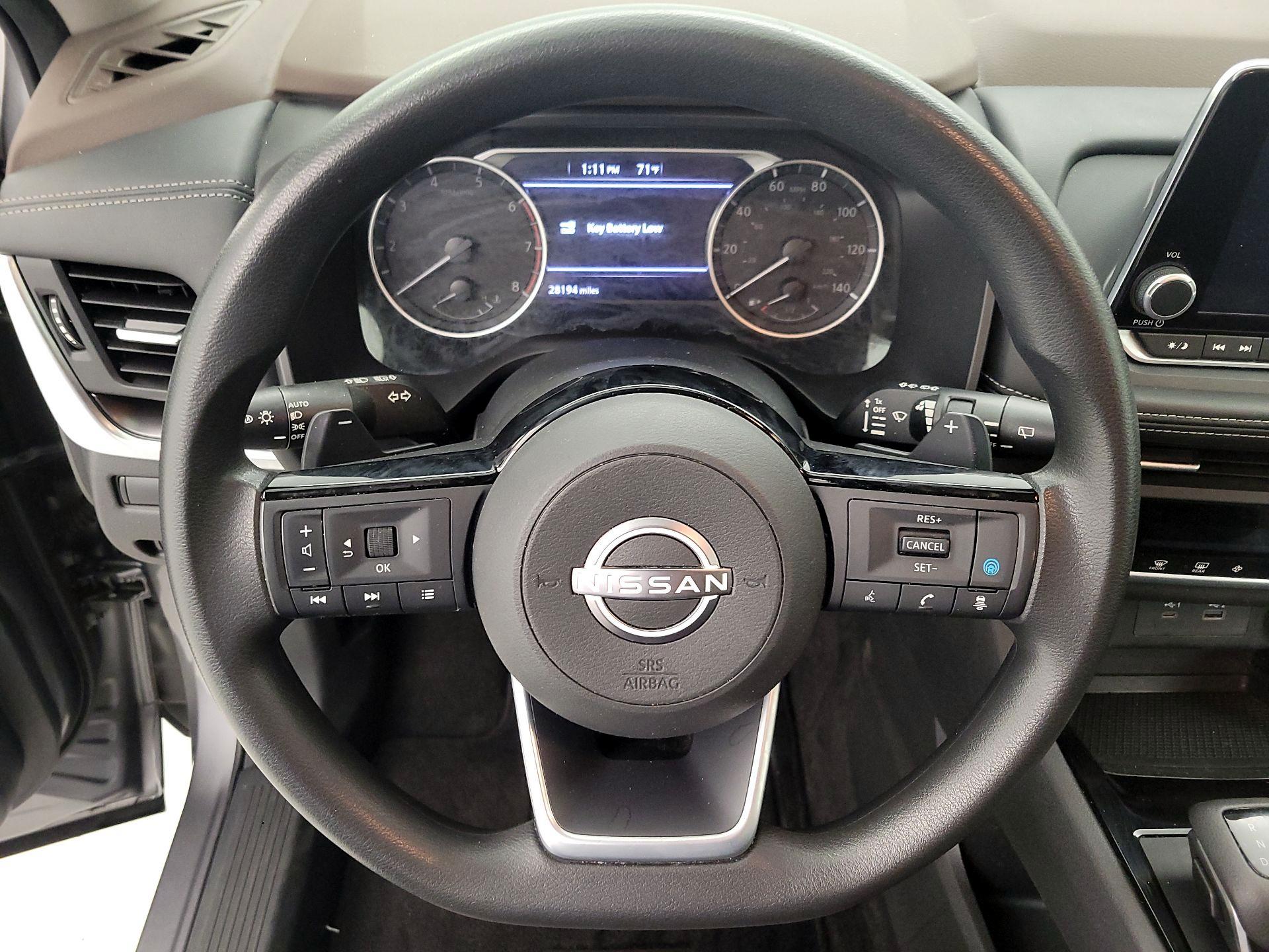 Thumbnail: 2023 Nissan Rogue - 10
