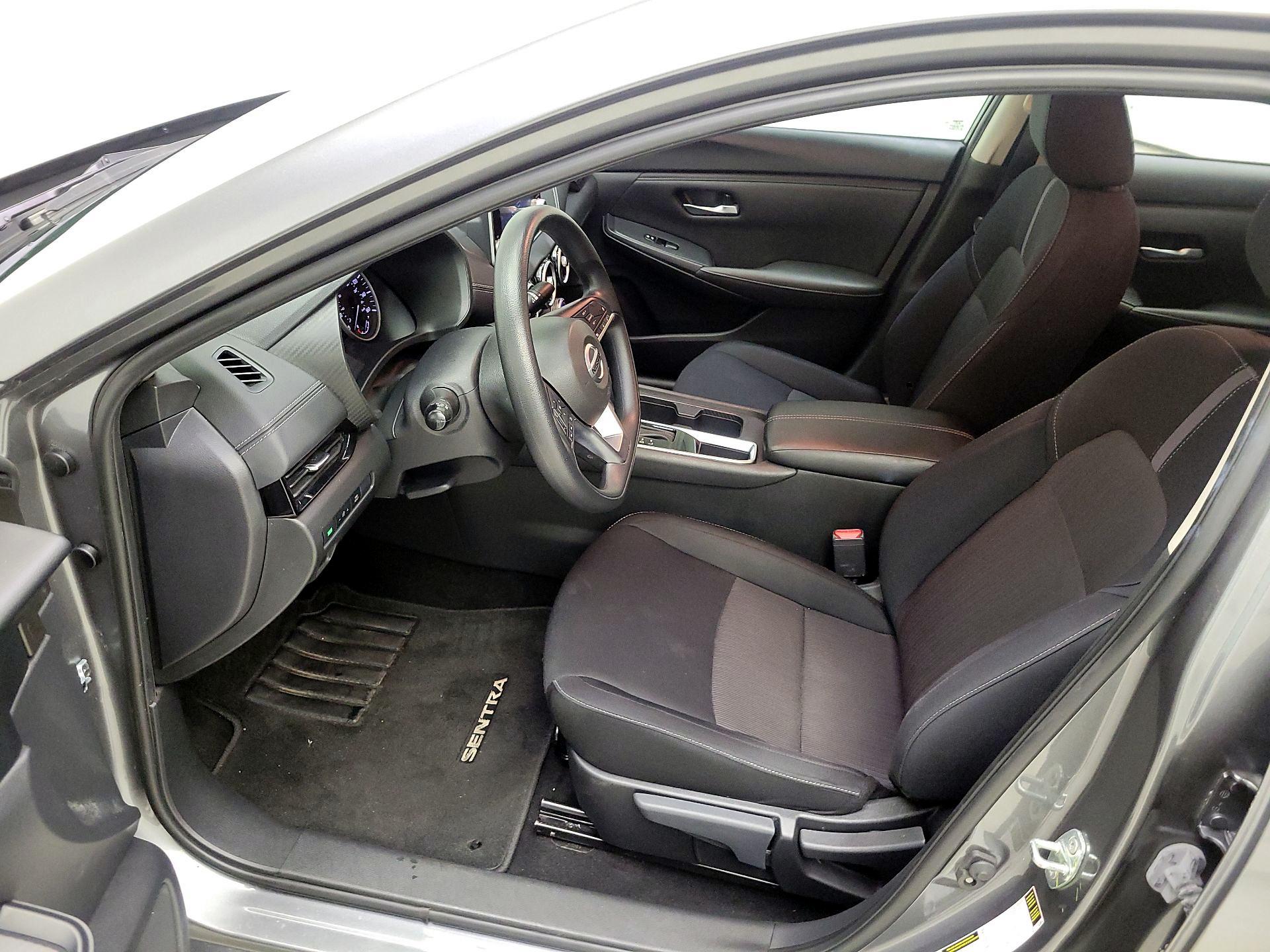 Thumbnail: 2023 Nissan Sentra - 11