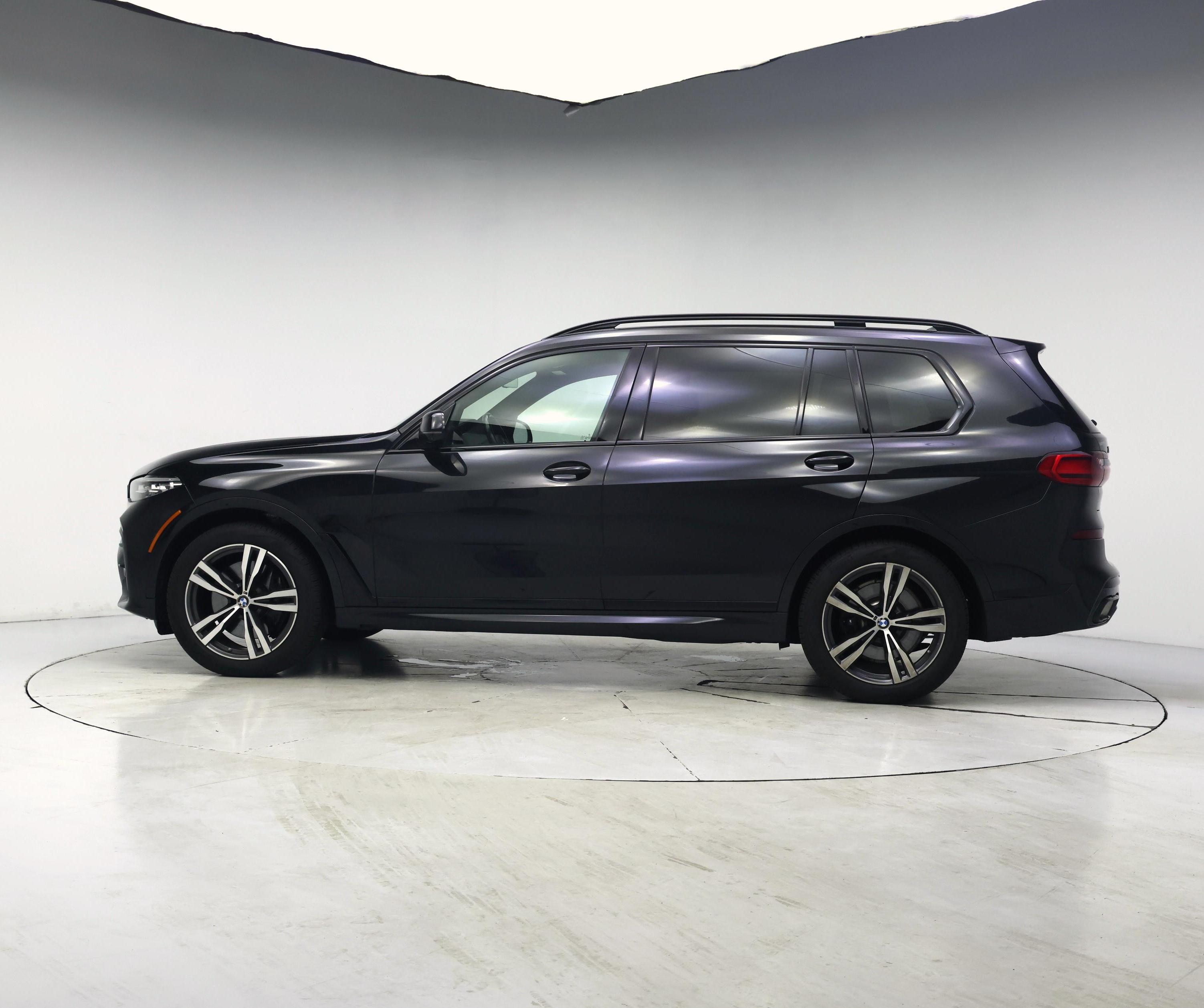 Thumbnail: 2023 Nissan Sentra - 3