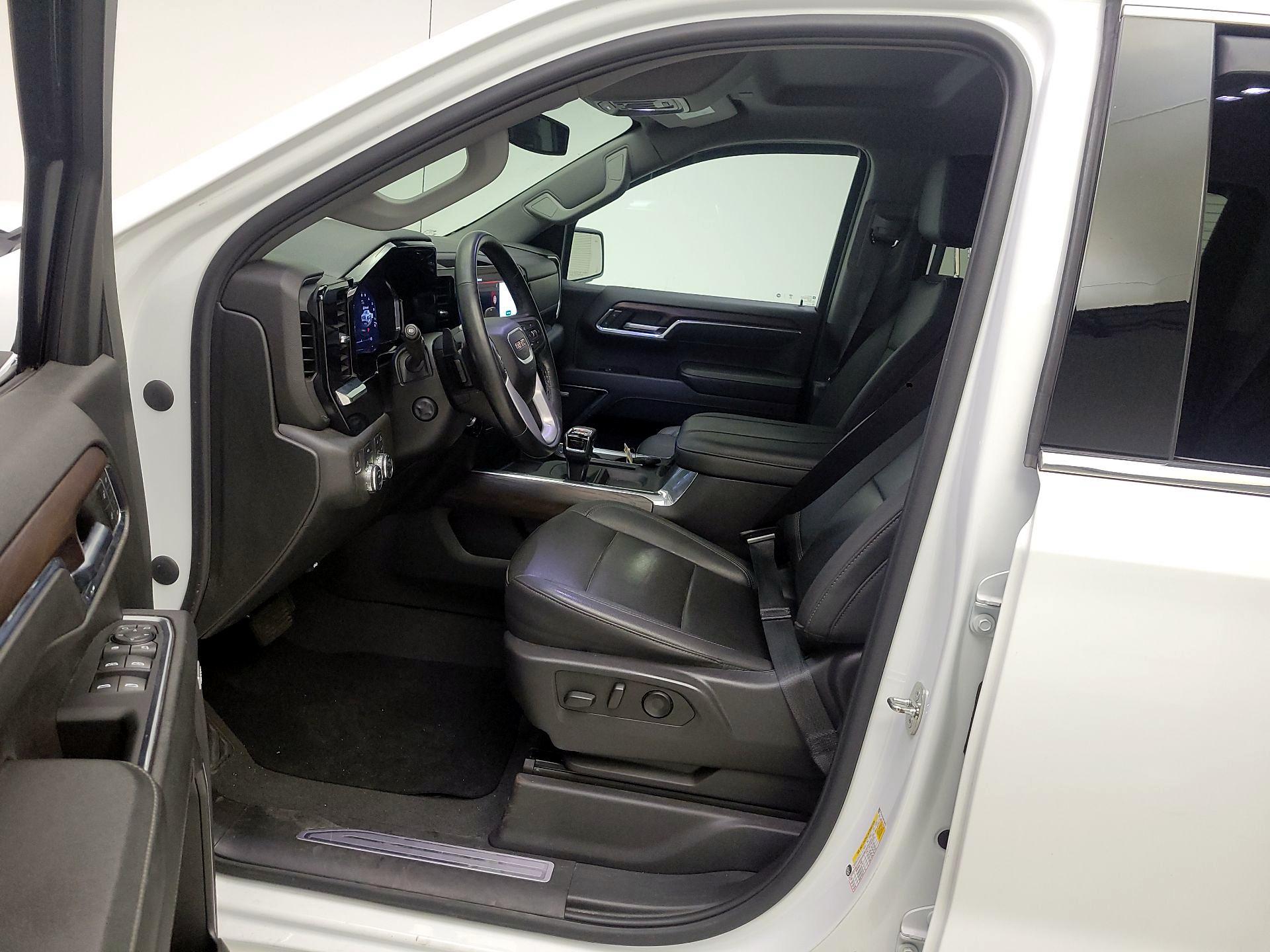 Thumbnail: 2023 GMC Sierra 1500 - 11
