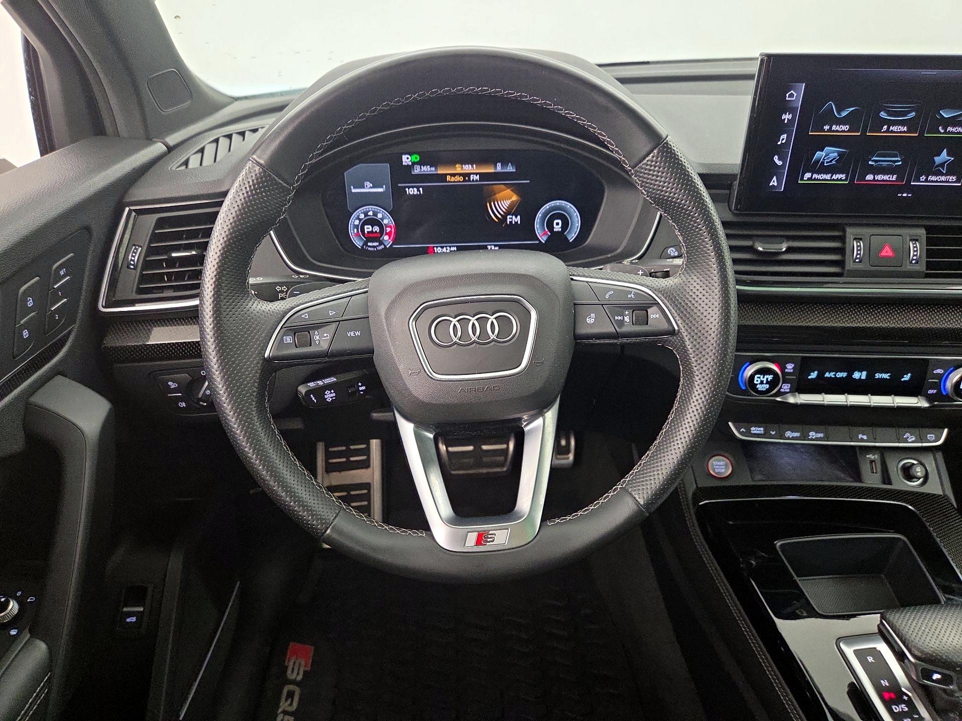 Thumbnail: 2021 Audi SQ5 - 10
