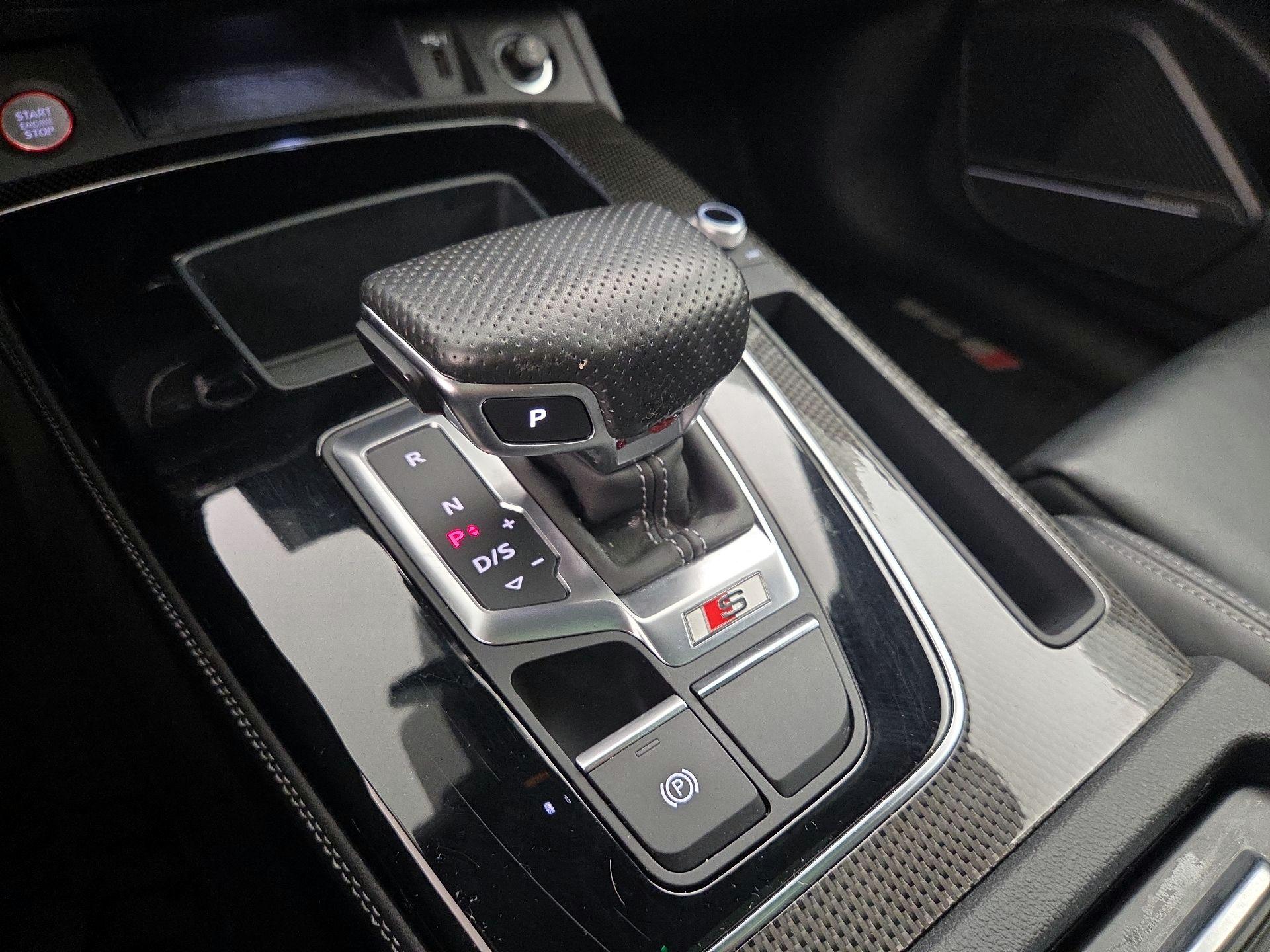 Thumbnail: 2021 Audi SQ5 - 17